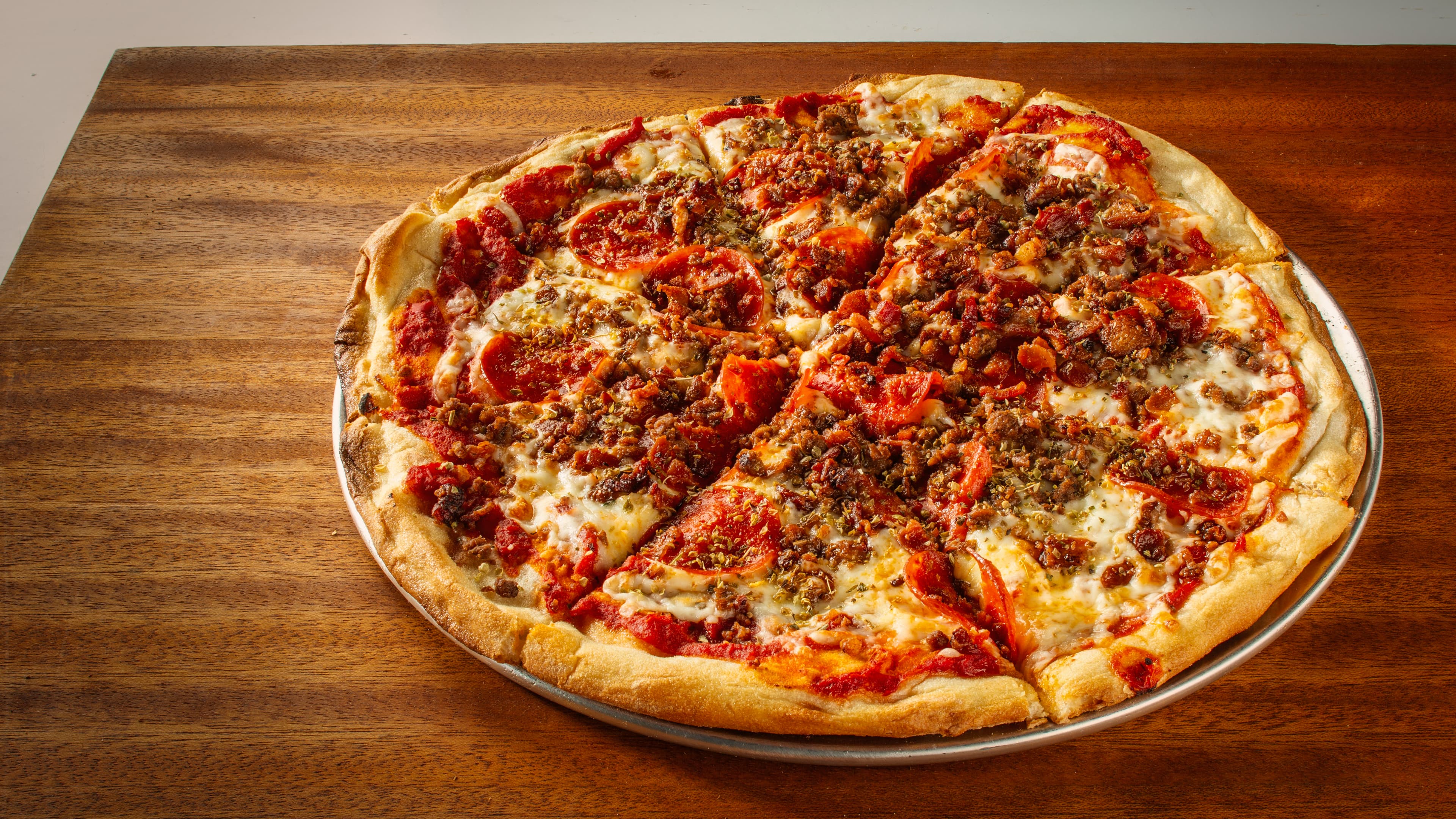 Wolfies Grill - Noblesville - Image 5