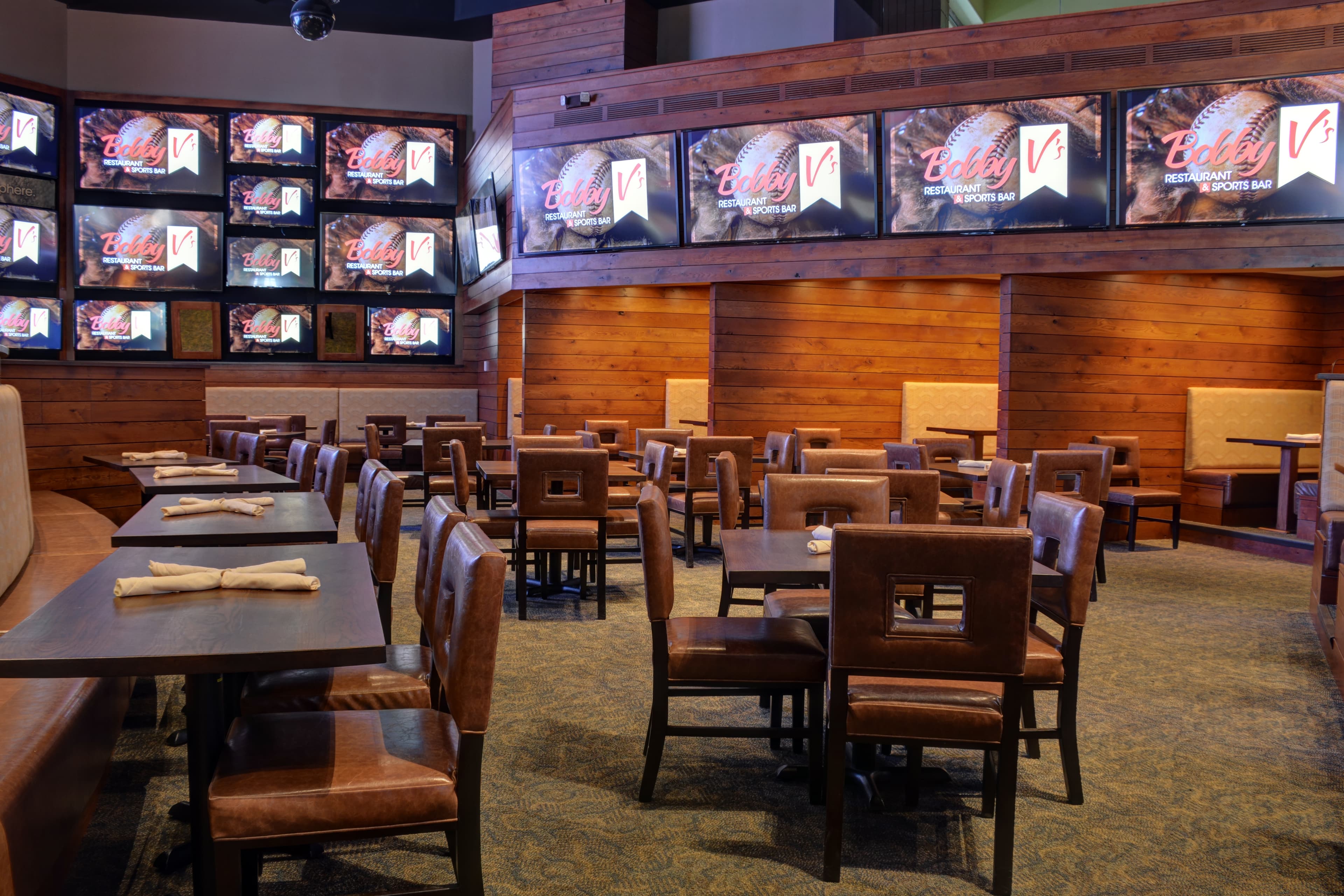 Bobby V's Restaurant and Sports Bar - Image 1