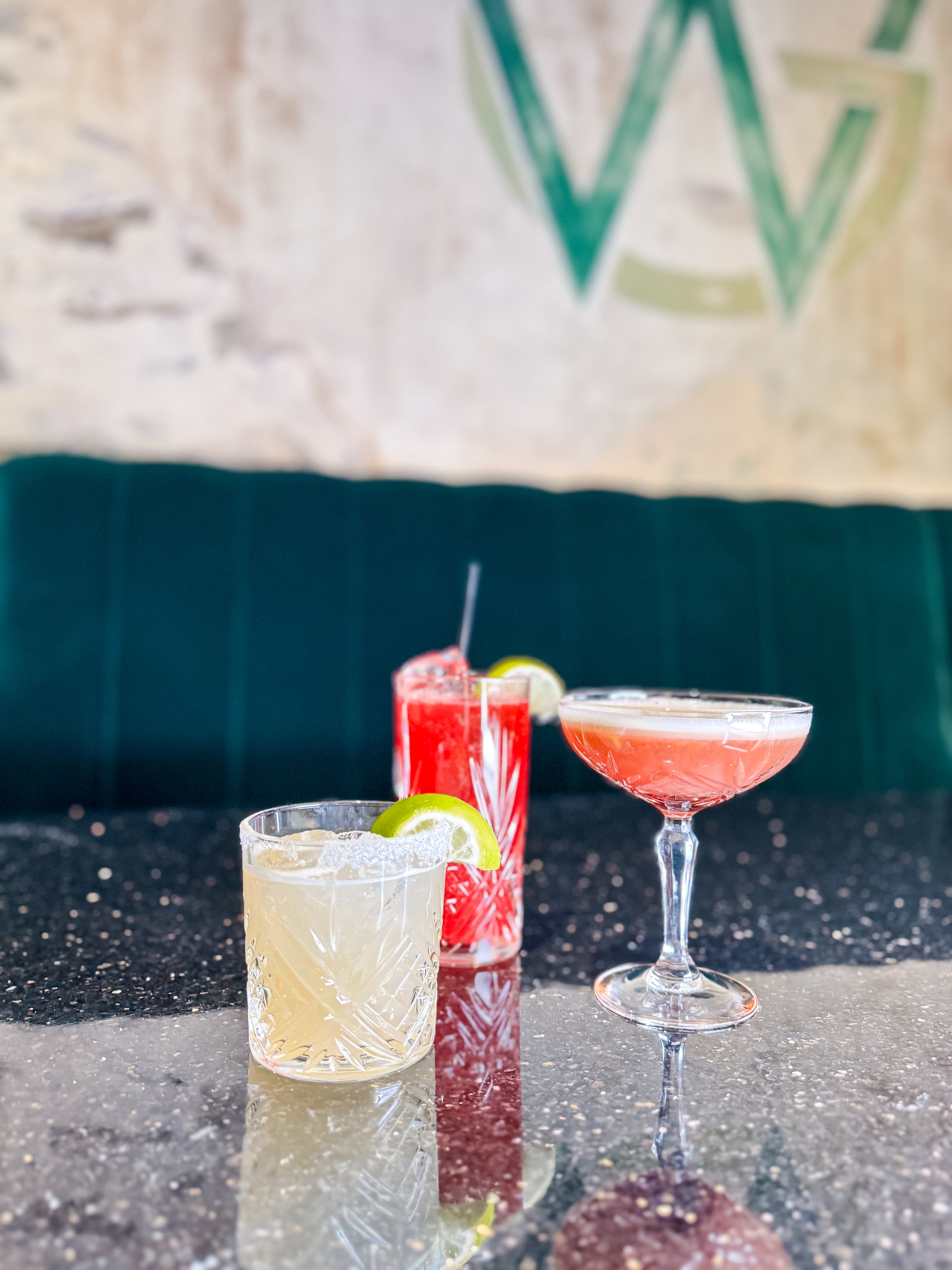 Wonderground Golf Lounge & Liquor Bar - Image 6