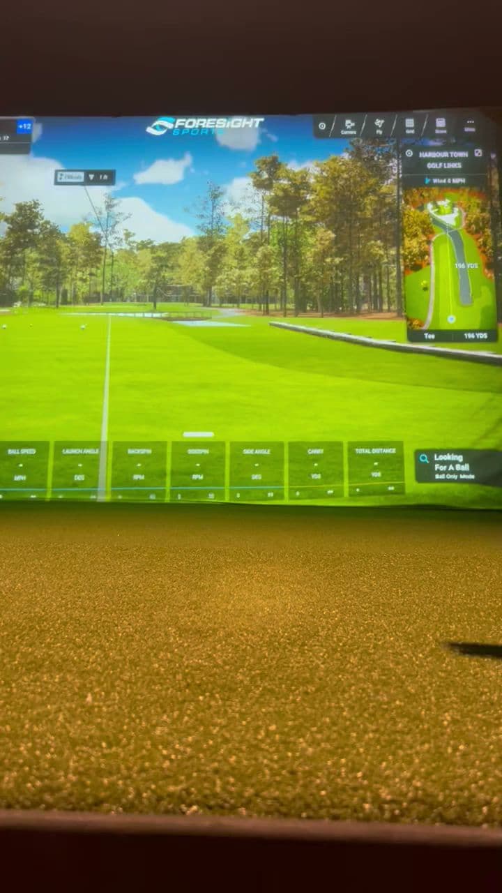 The Pines at Sunset Lanes Golf Simulators - Image 6