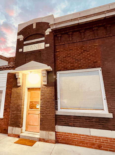 The Cabin A Private Virtual Golf Club - Image 5