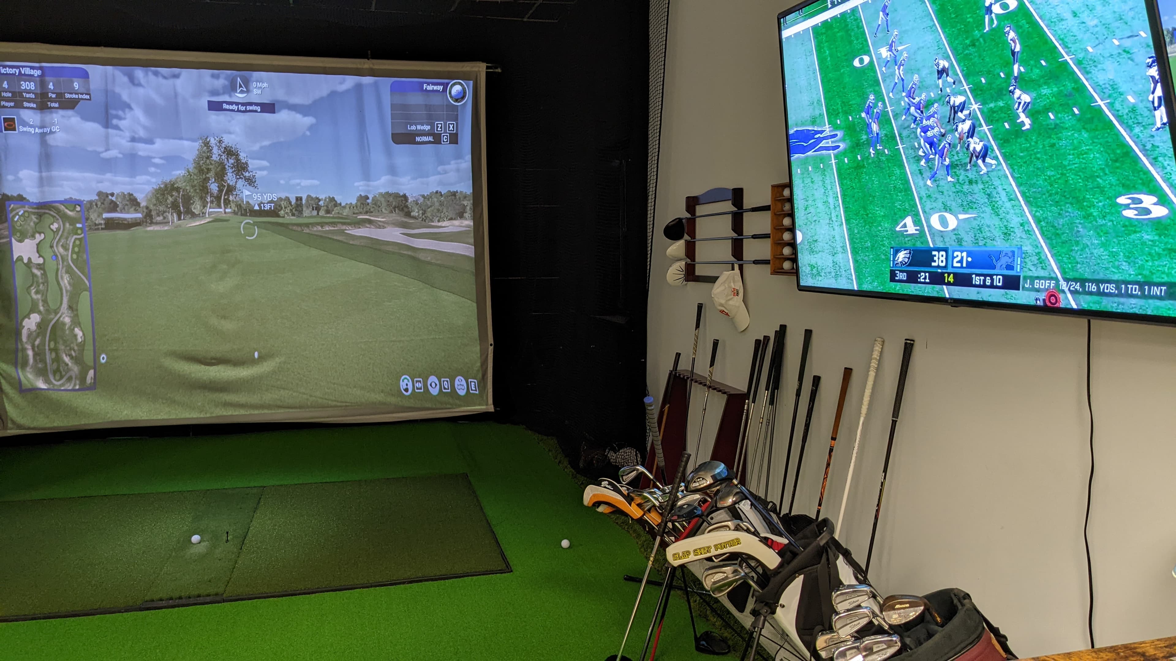 Swing Away Golf Club - Image 1