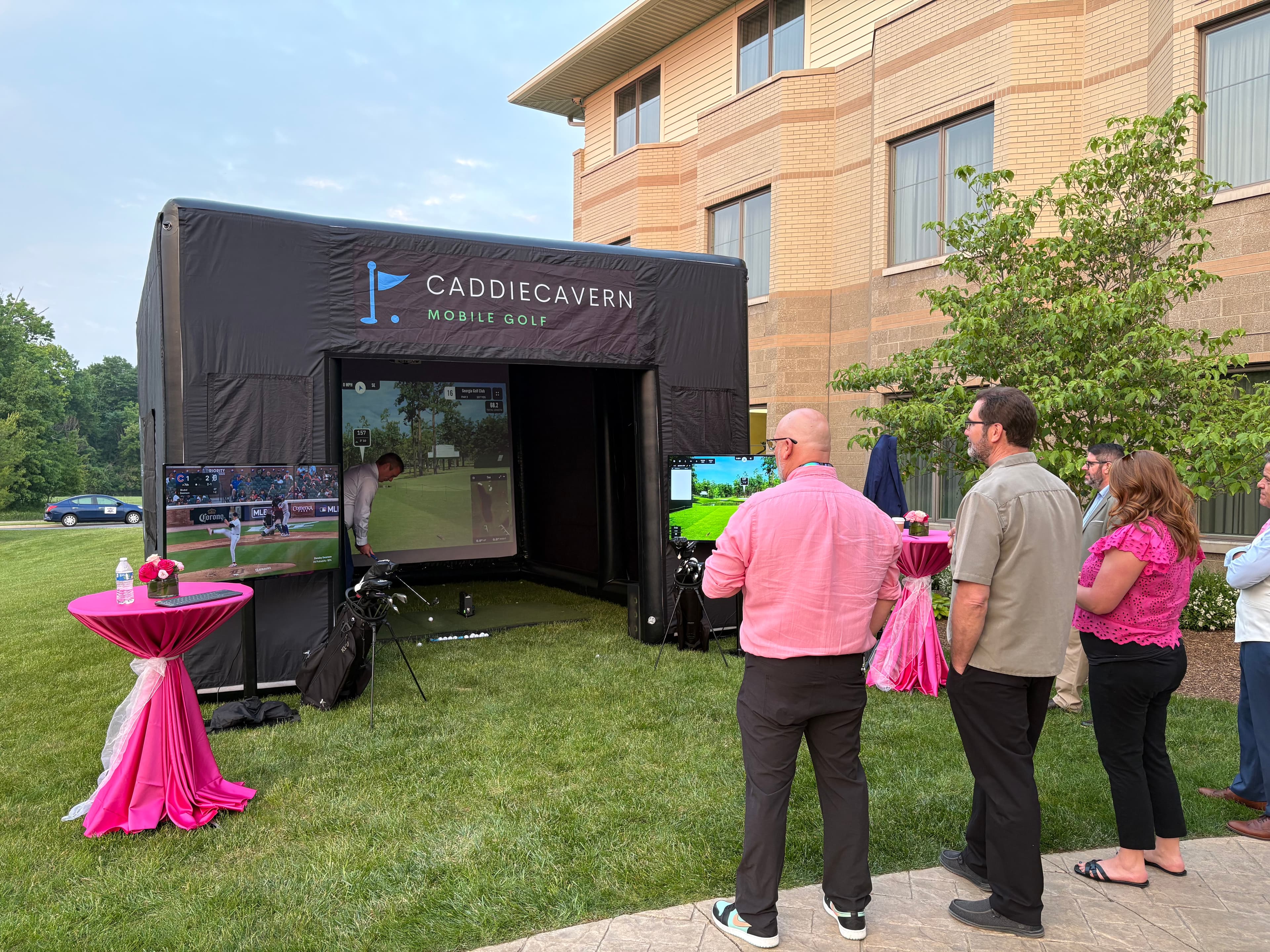 CaddieCavern Mobile Golf - Image 7