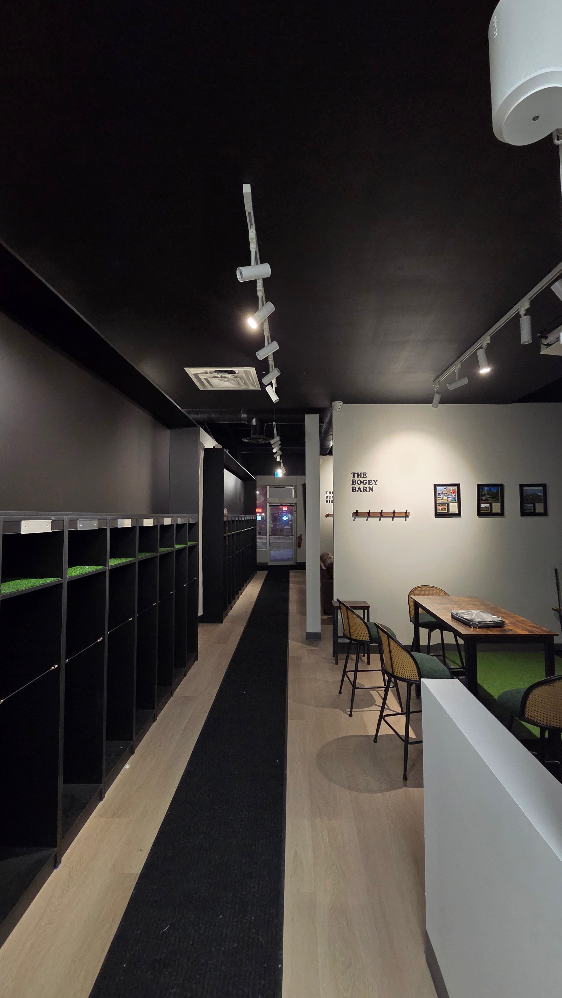 Joy House Golf - Image 8