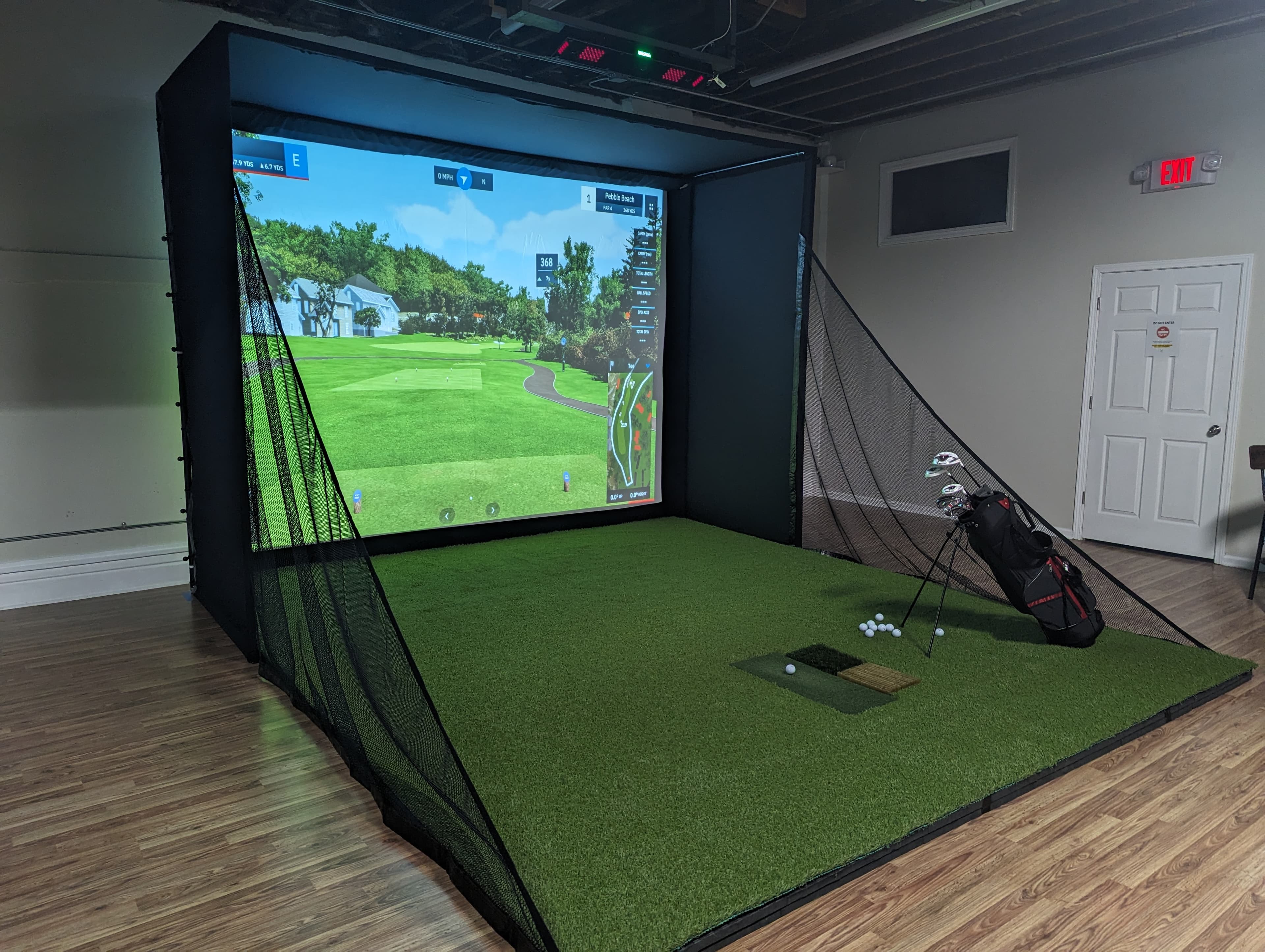Tee's Golf Sim - Image 9