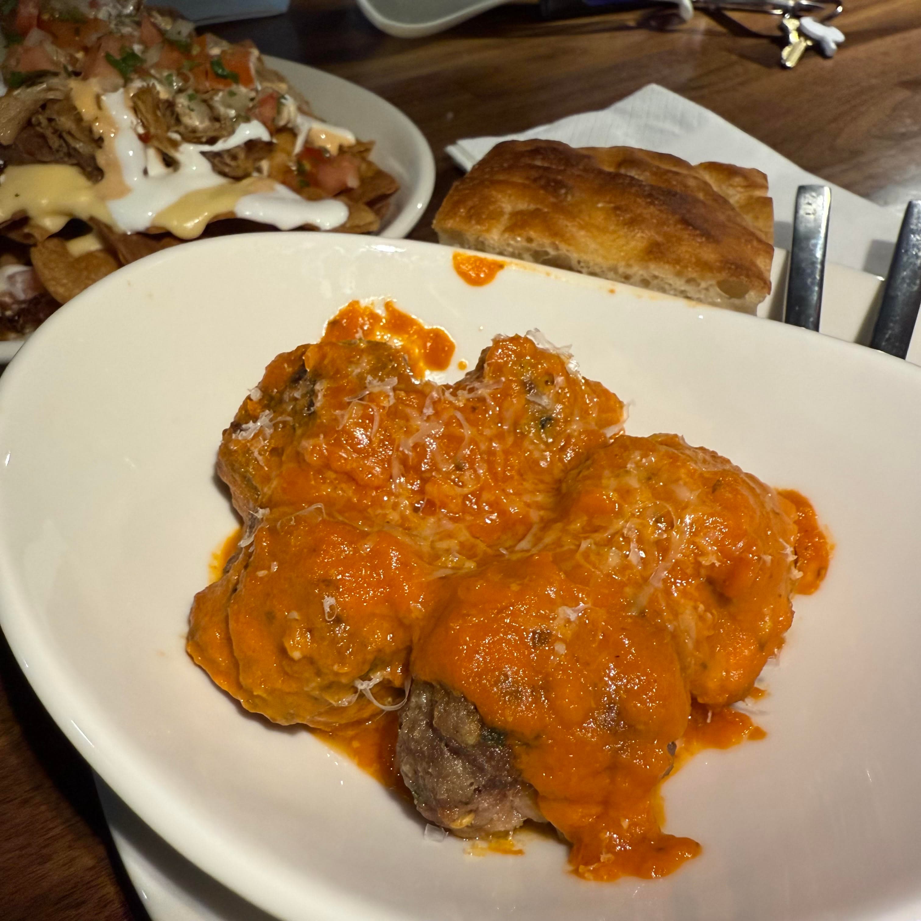 The Varsity Club at S.I.S - Image 10