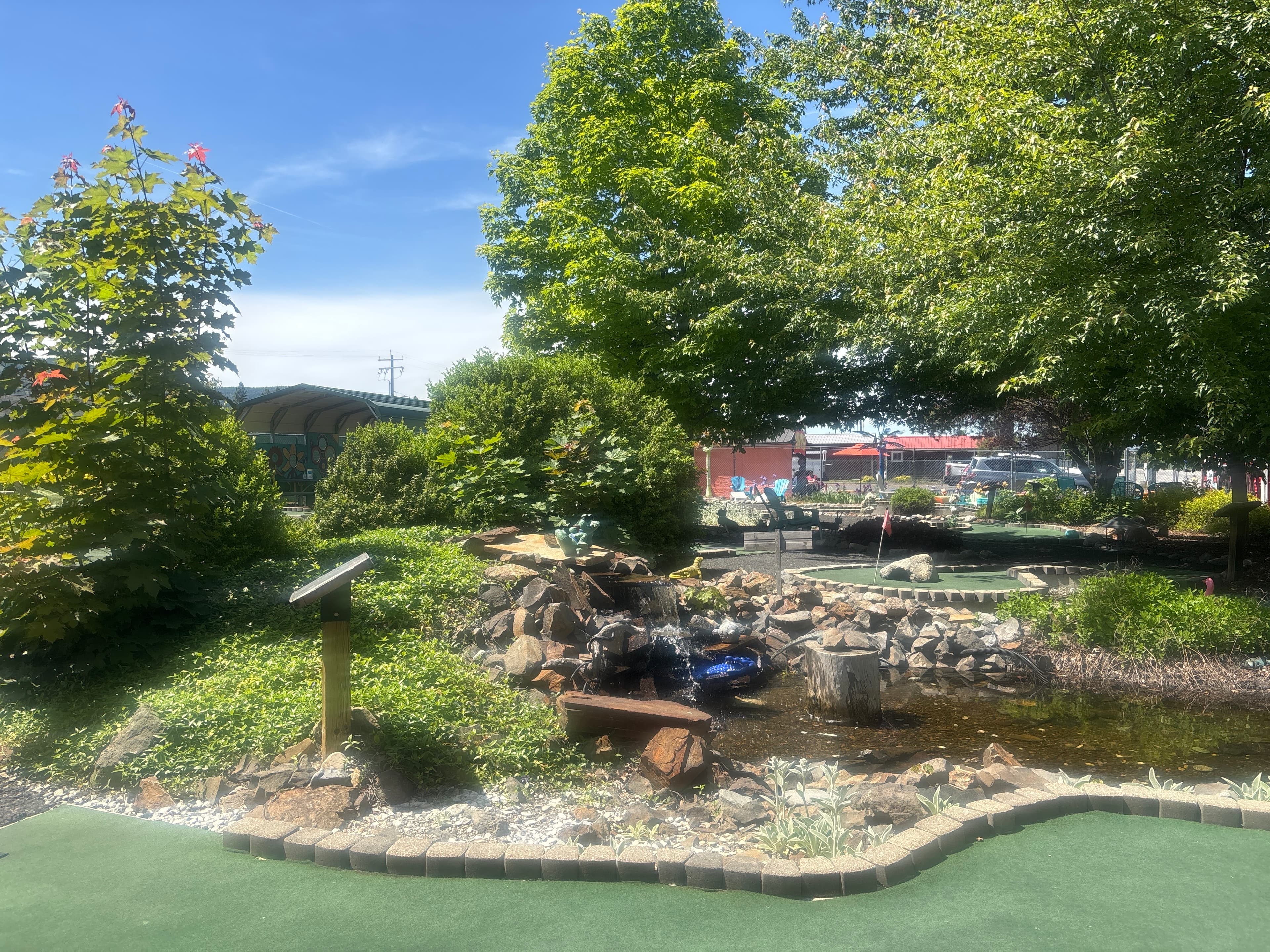 Putt'n Around - Image 8