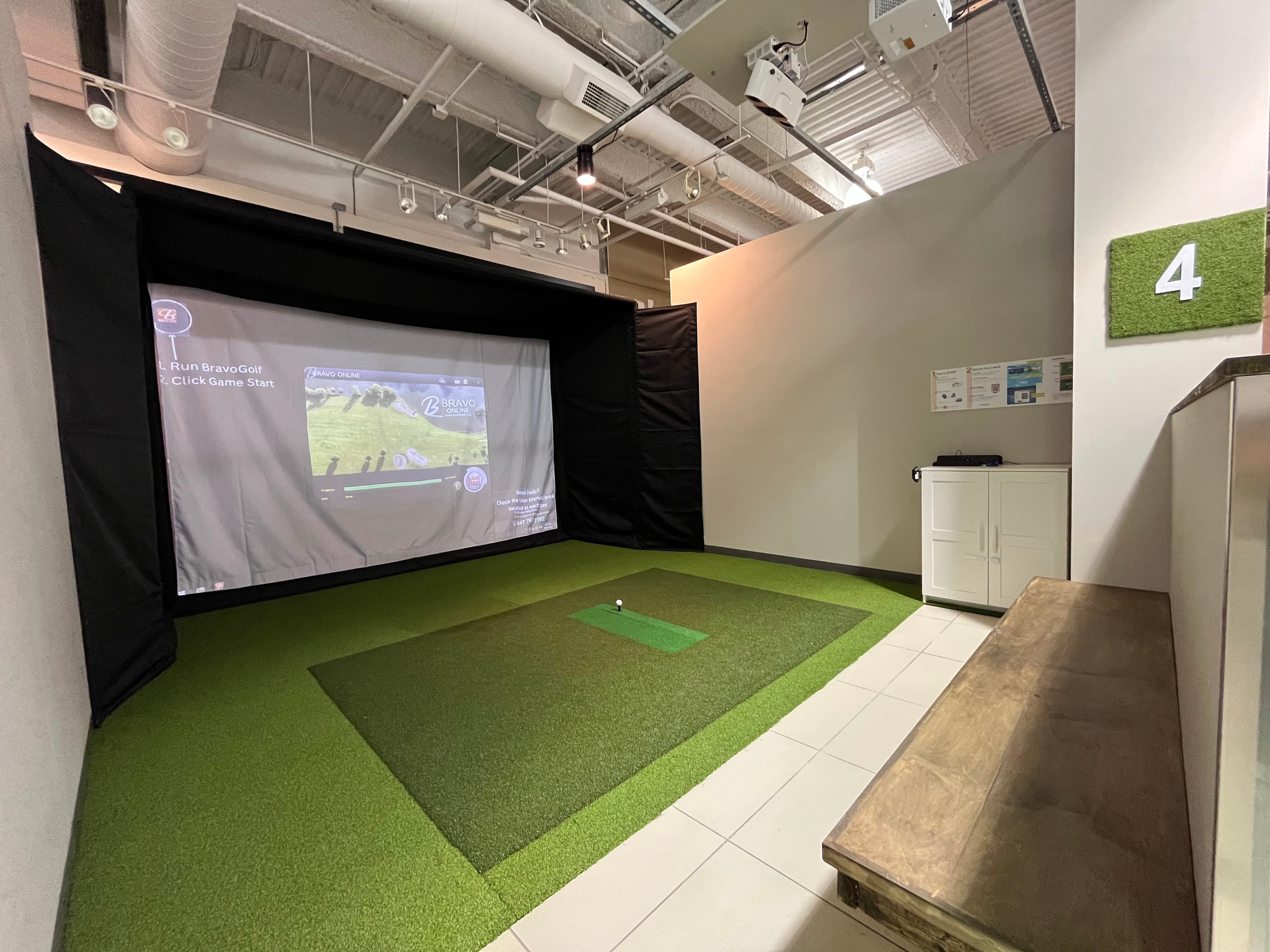 TARGET Indoor Golf - Image 3