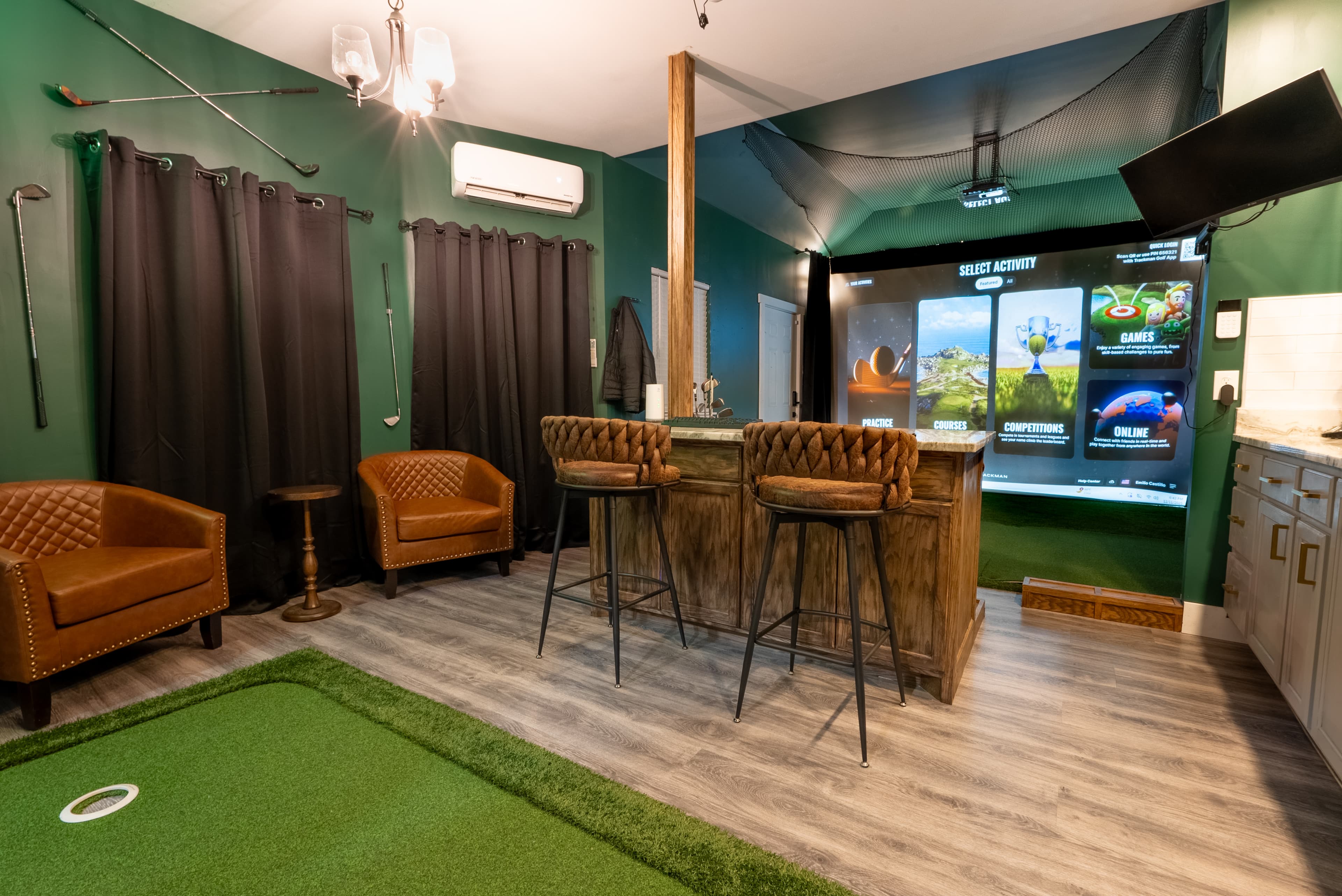 The Masters Lounge - Image 9