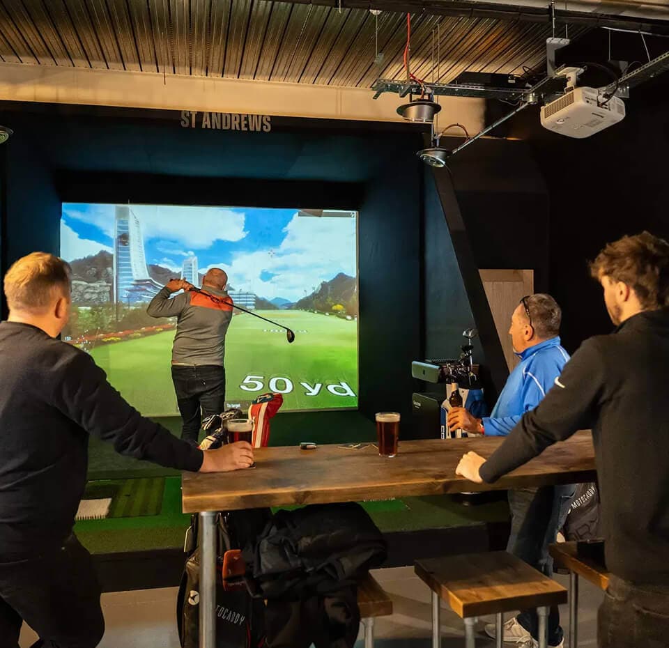 Golf Social Indoor Golf - Image 4