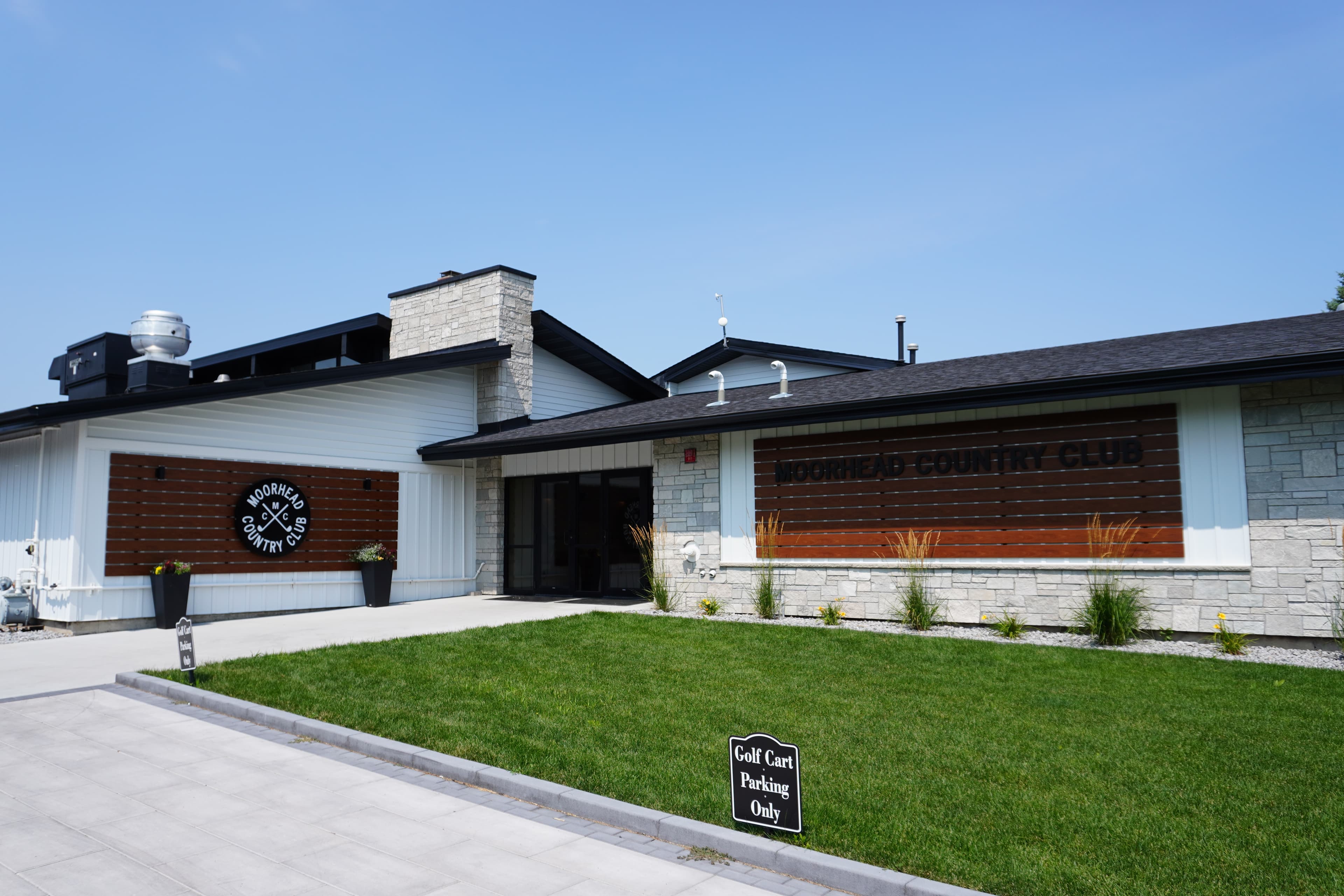 Moorhead Country Club - Image 7