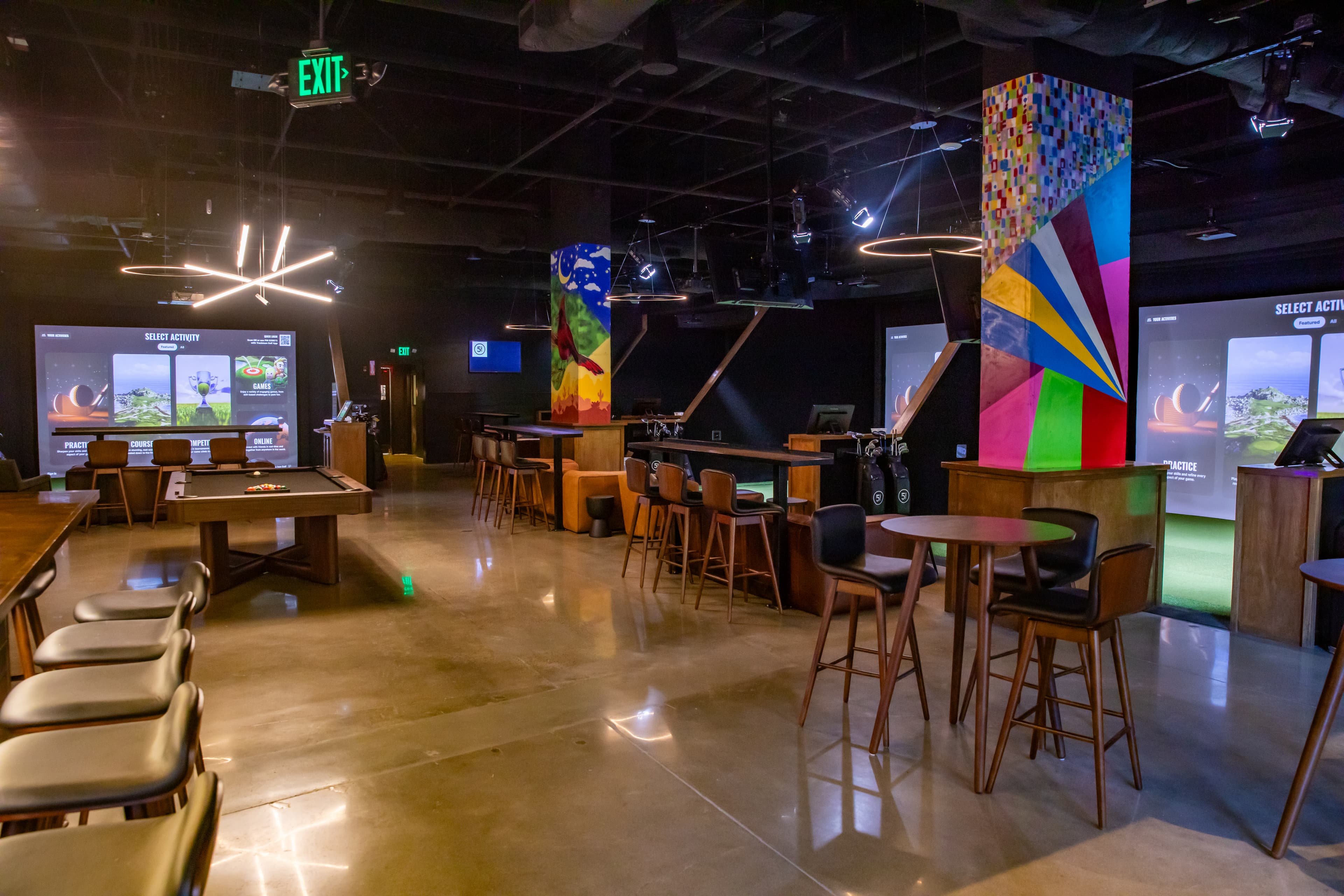 Five Iron Golf - Image 3