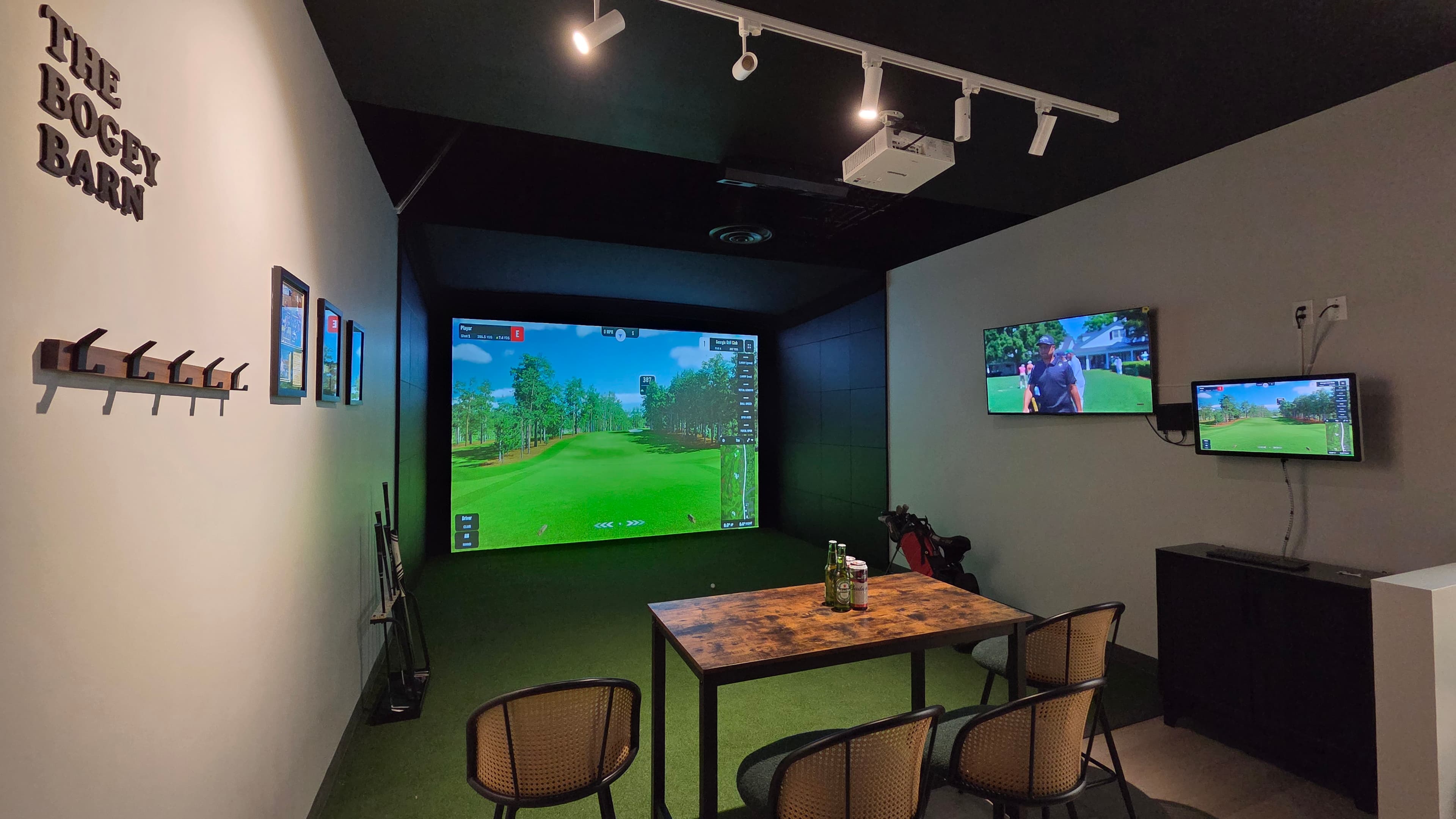 Joy House Golf - Image 1