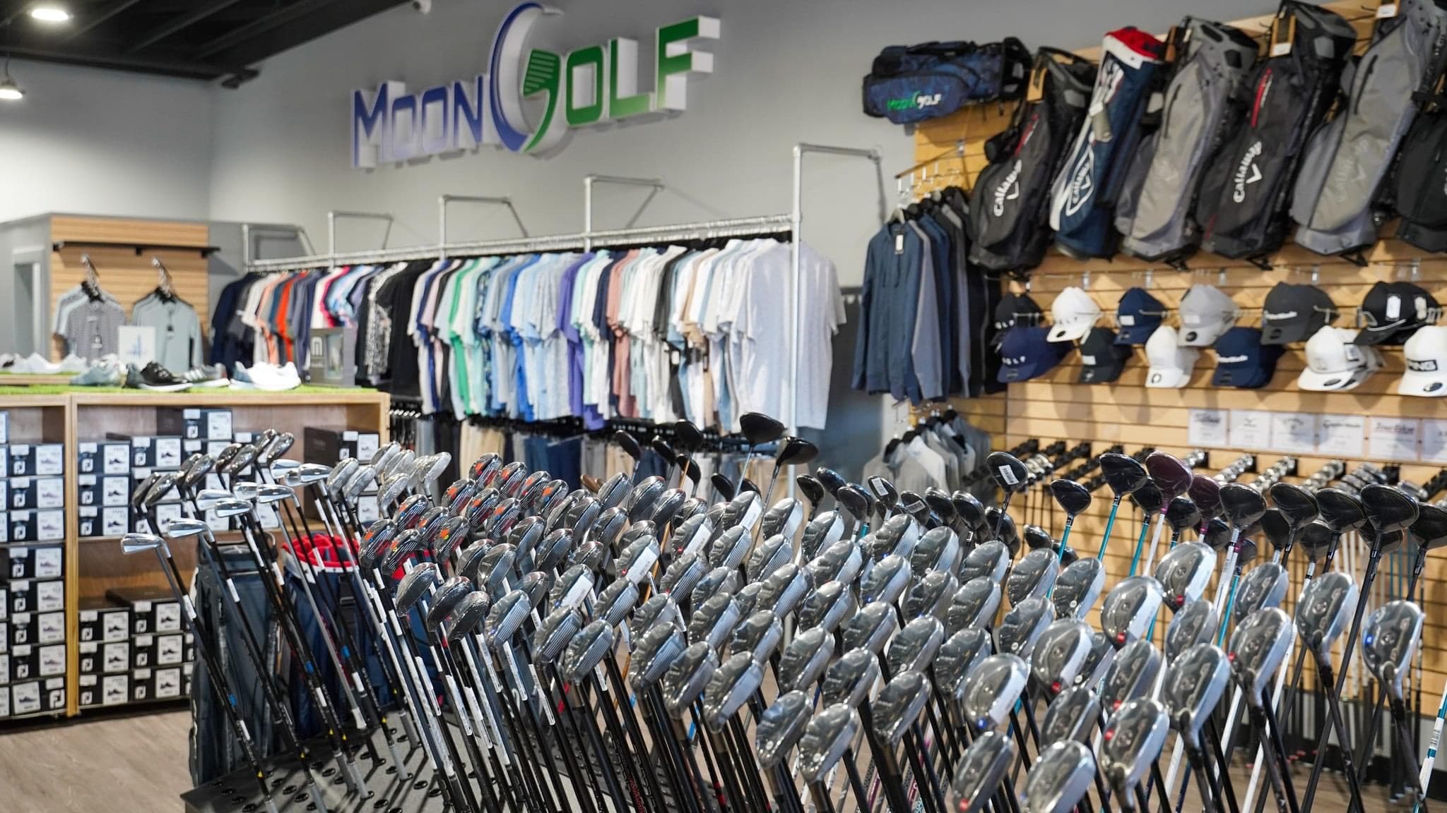 Moon Golf - Auburn - Image 1