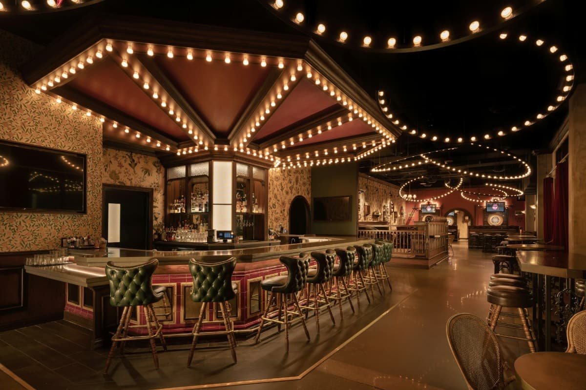 Flight Club Houston - Image 7