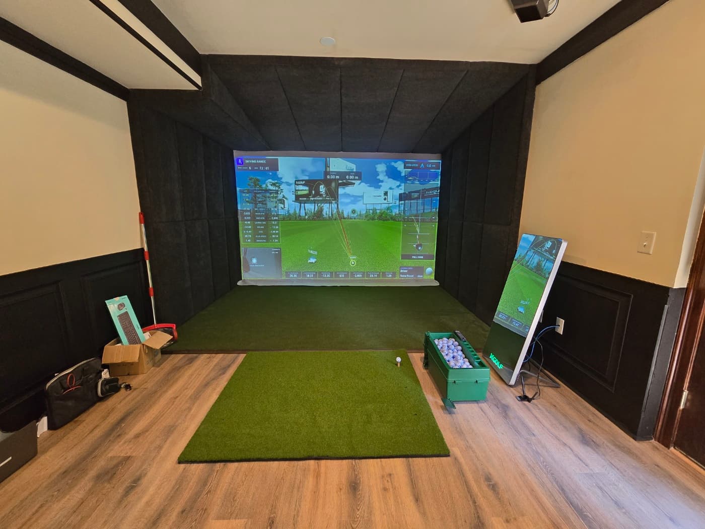 Bravo Golf Simulator - Image 1