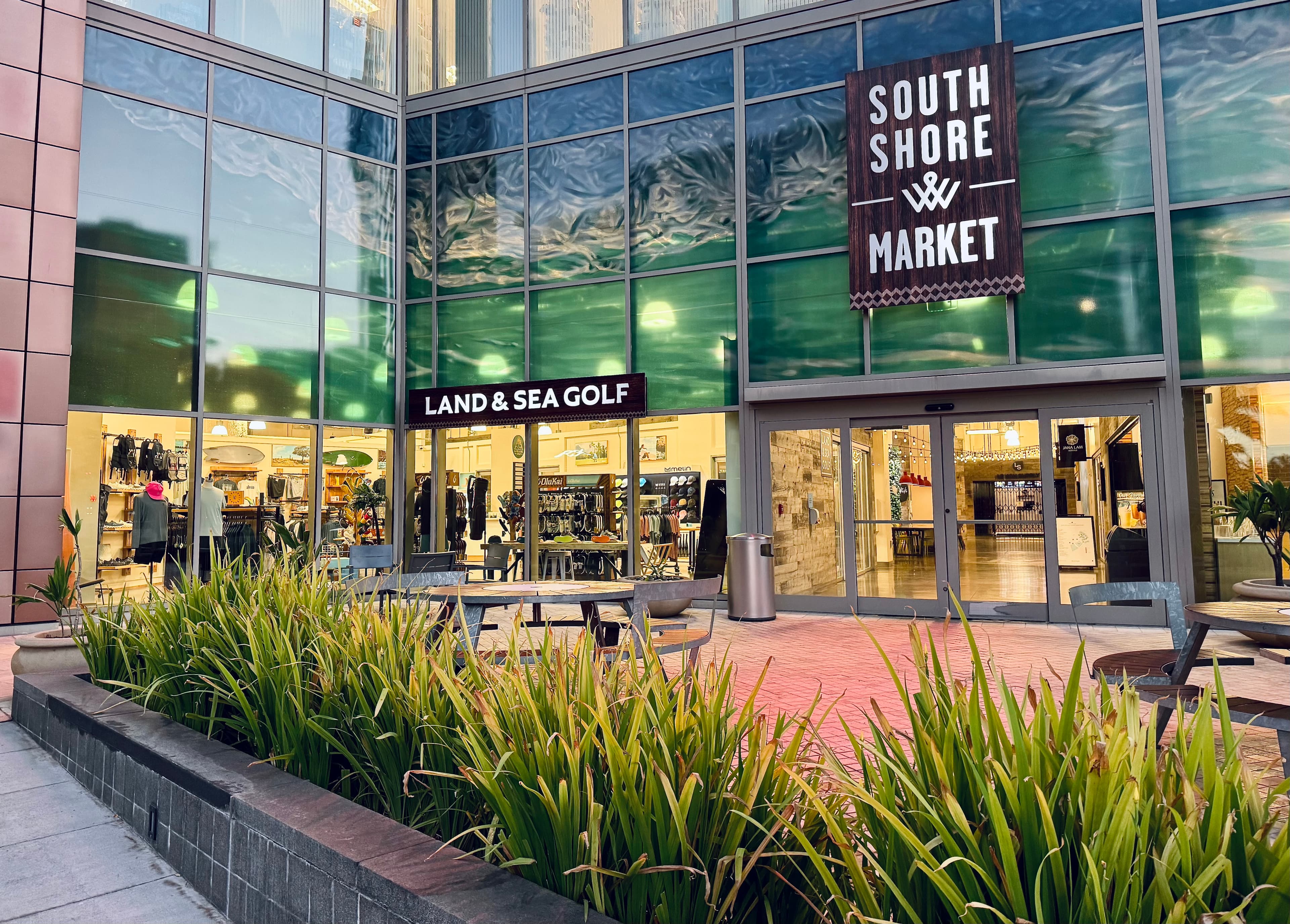 Land & Sea Golf - Image 1