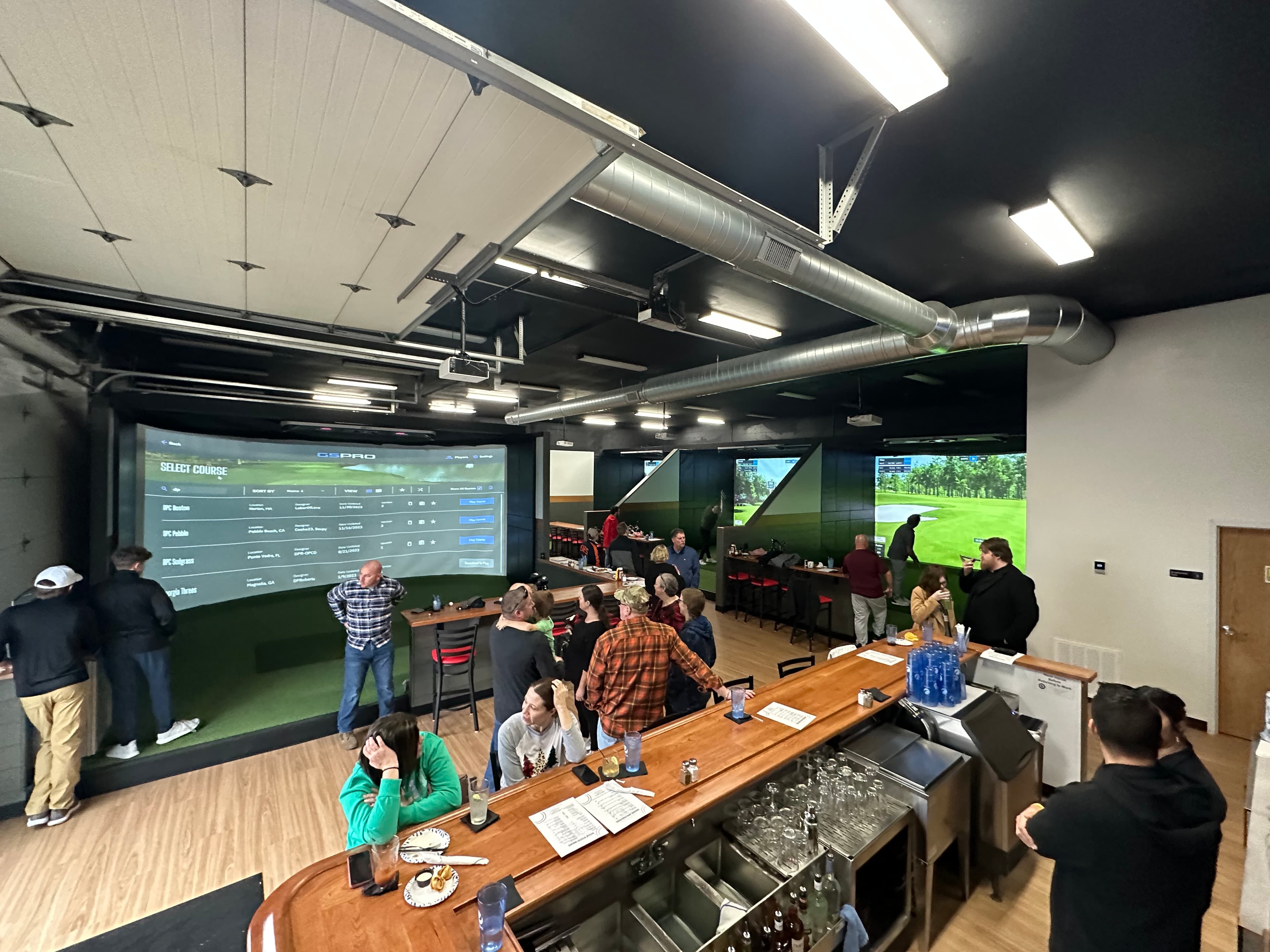 Eagle Golf and Grill - Image 2