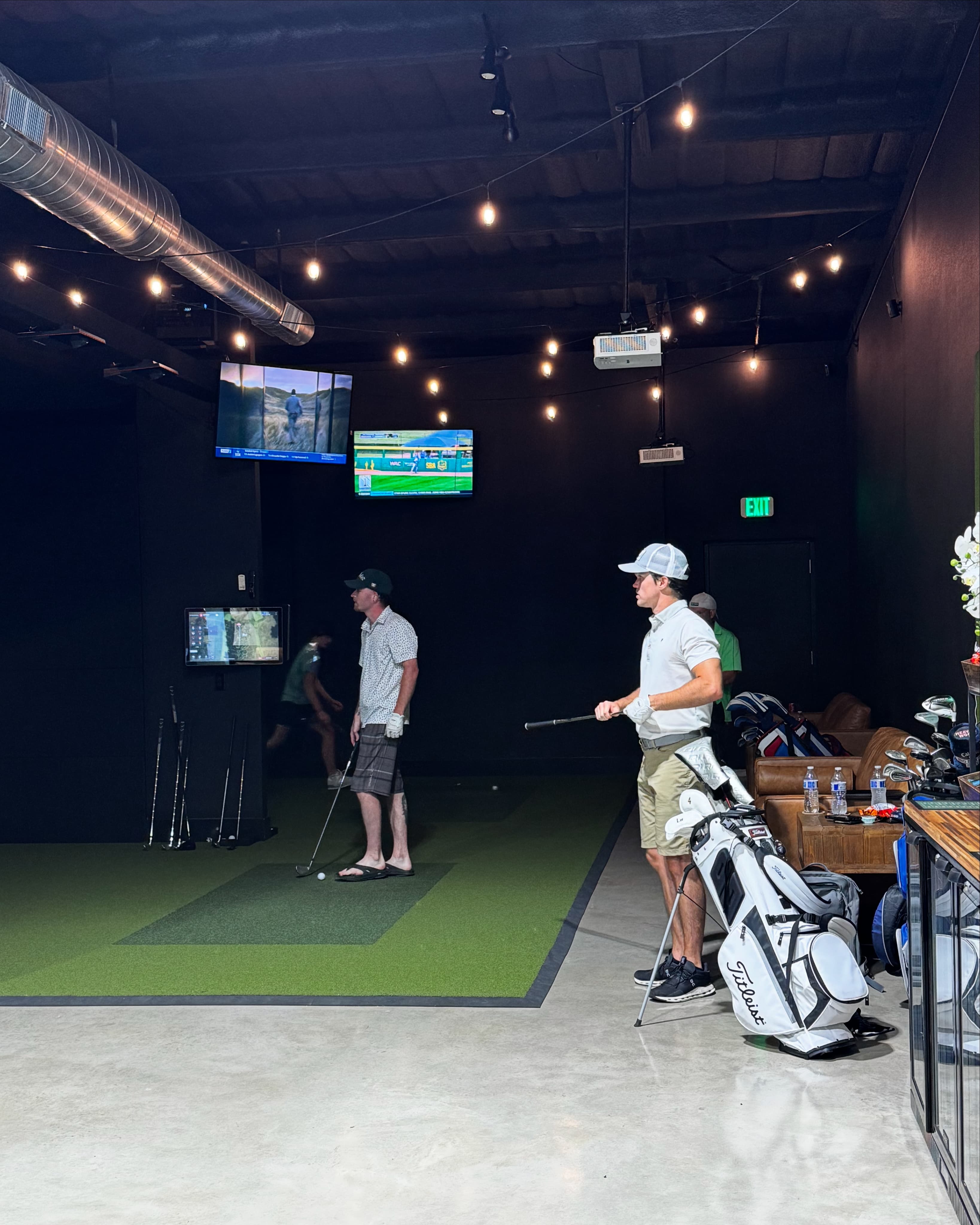 Broligans Golf - Image 2