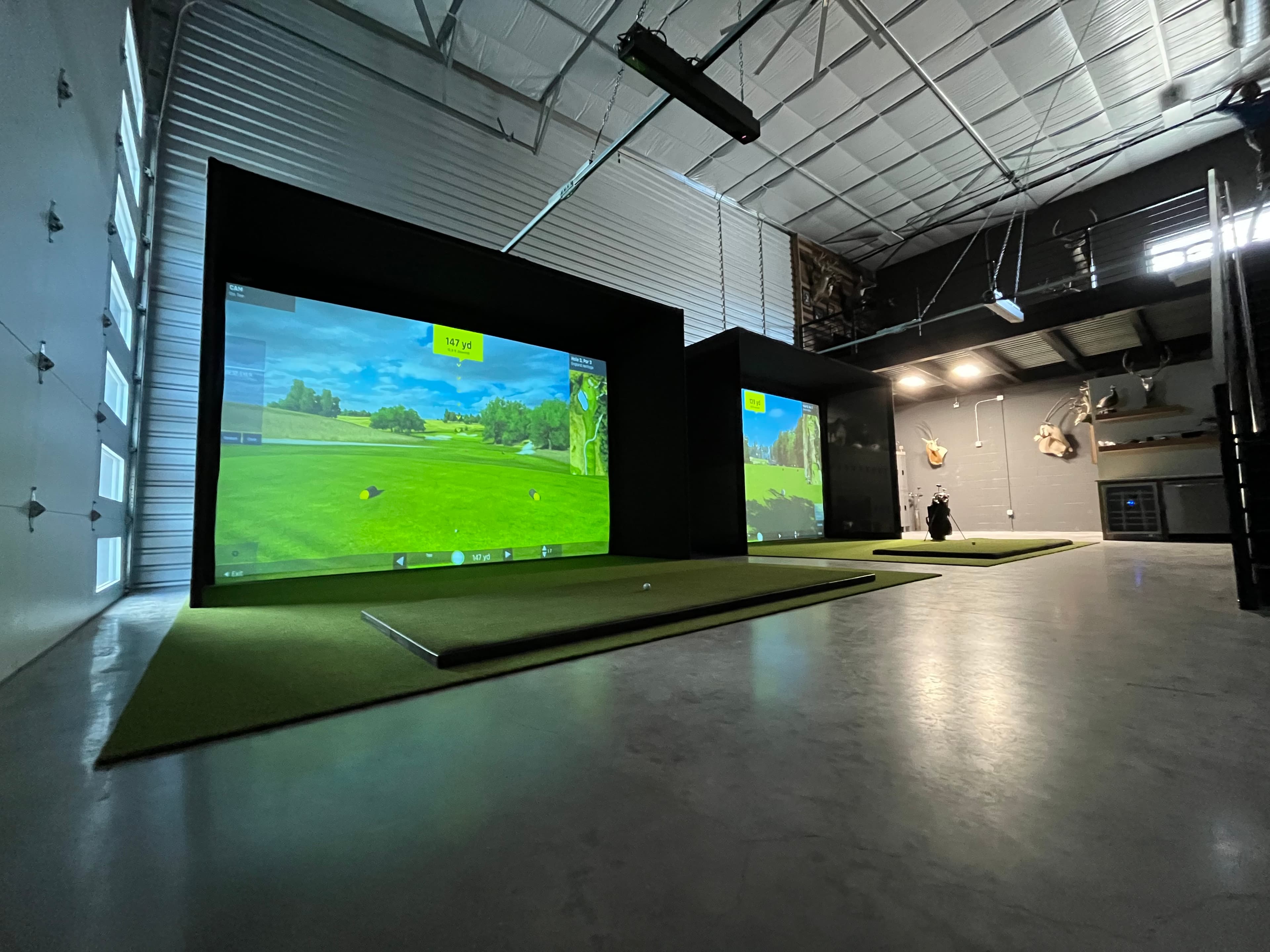 Red Stakes Golf - Image 1