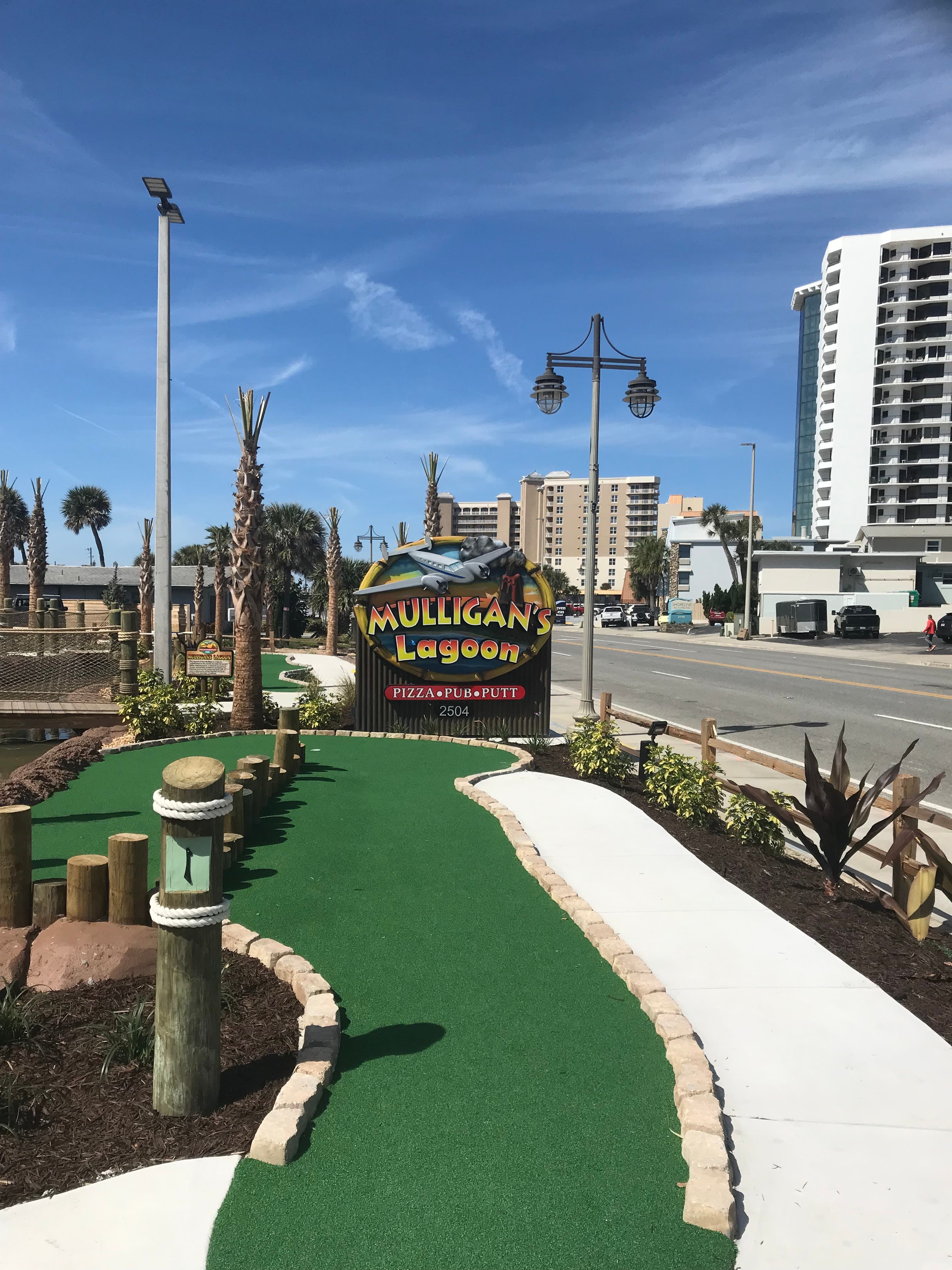 Mulligan’s Lagoon Pizza Pub & Putt - Image 8