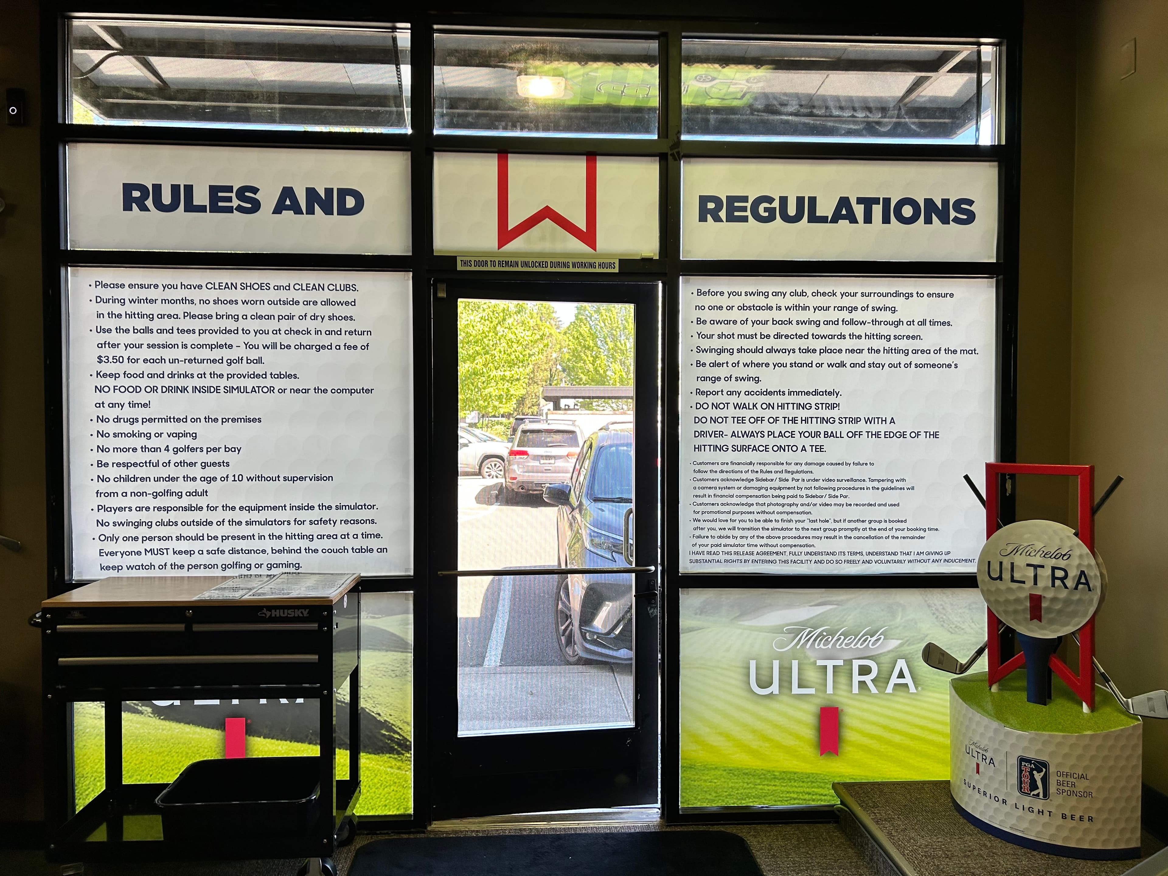 Side Par - Golf Simulators and Sports Bar - Image 2