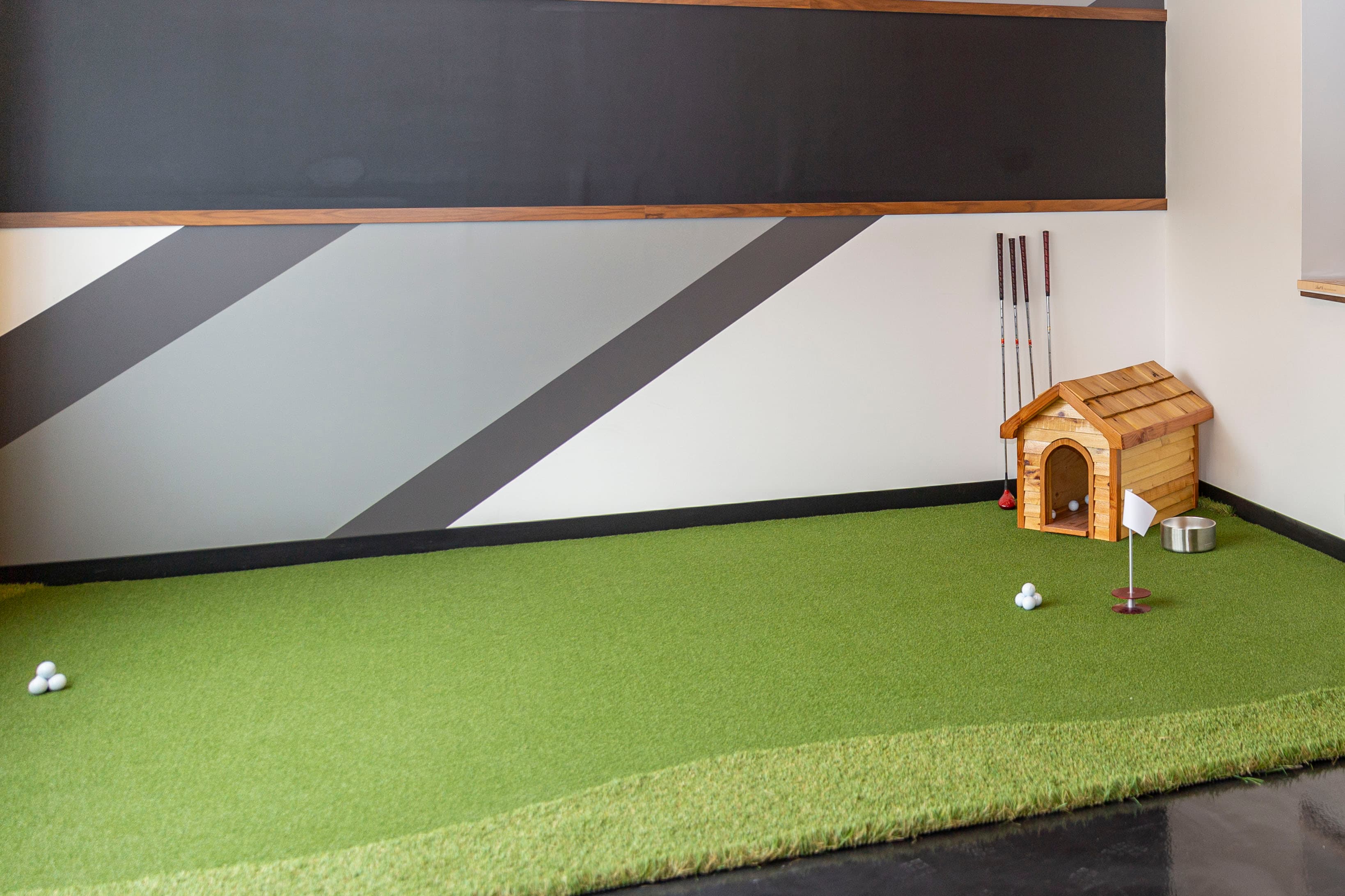 DogHouse Golf Co - Image 2