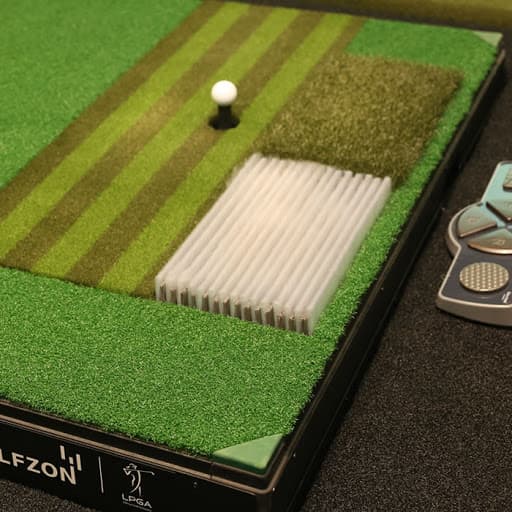 Golfzon North Indoor Golf - Image 8