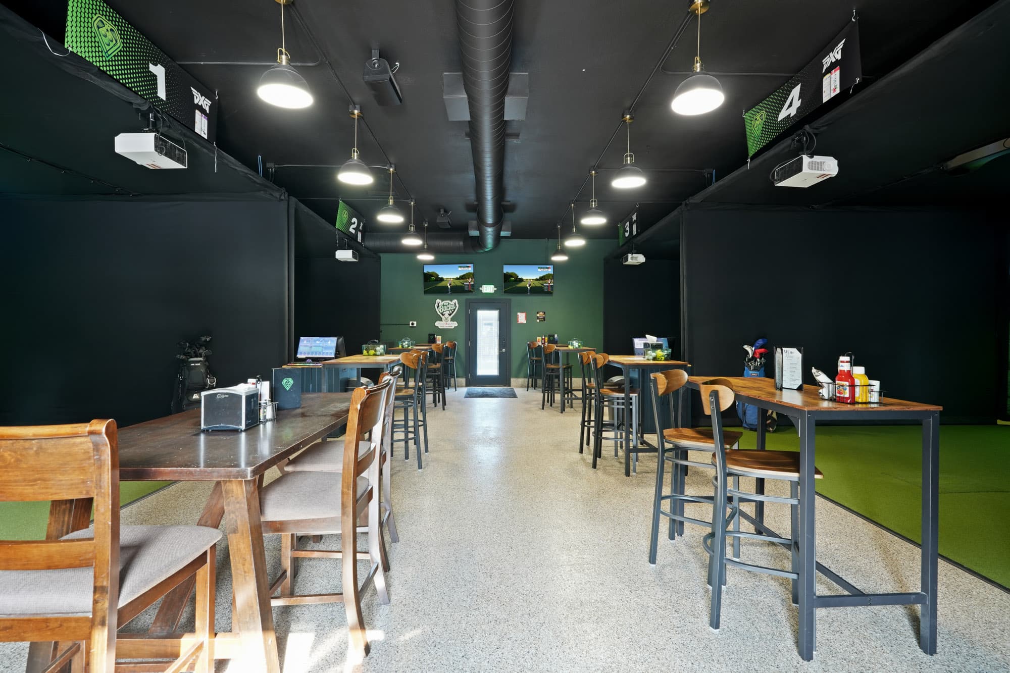 Shooters Tavern & Golf Simulators - Image 7