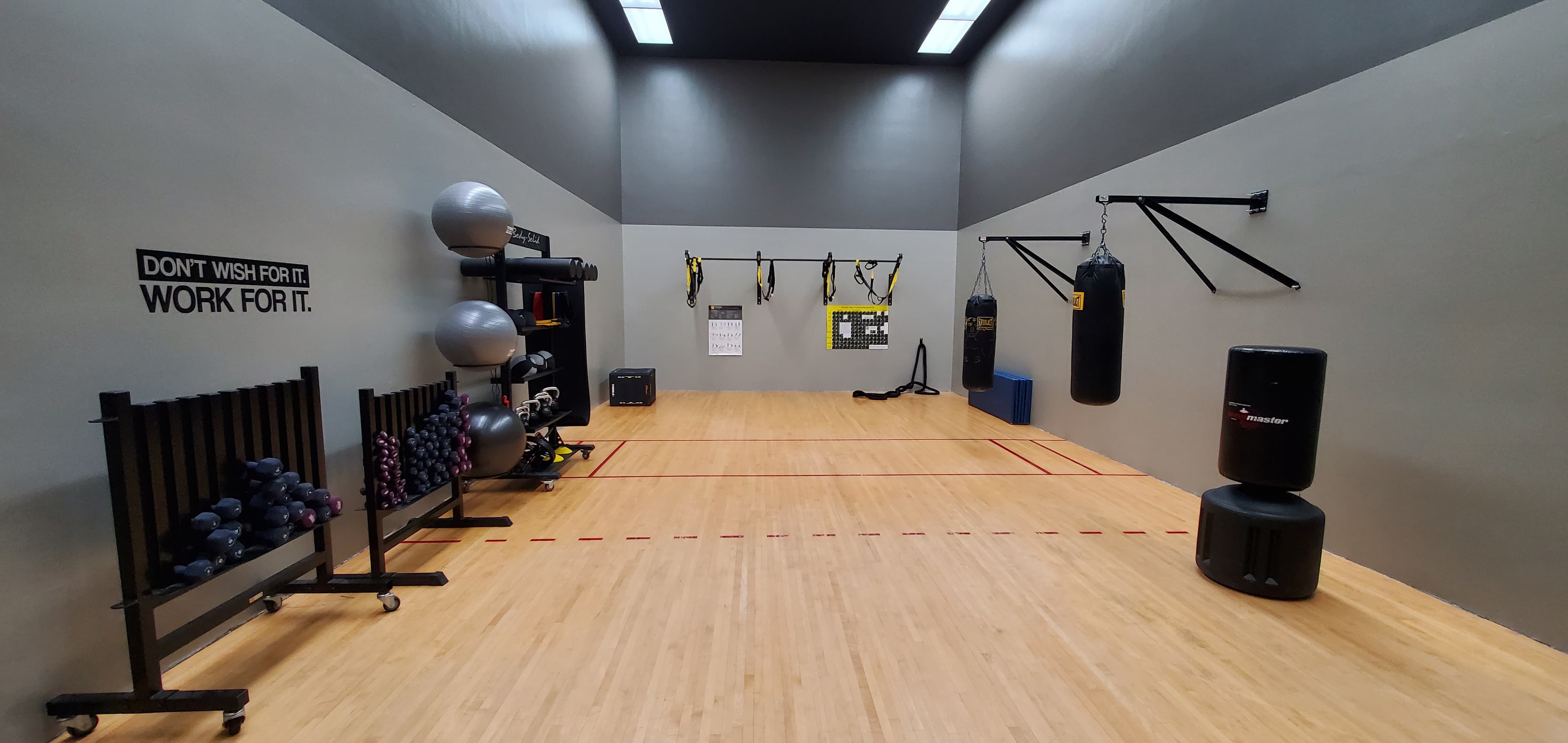 Centre Court Athletic Club - Image 6