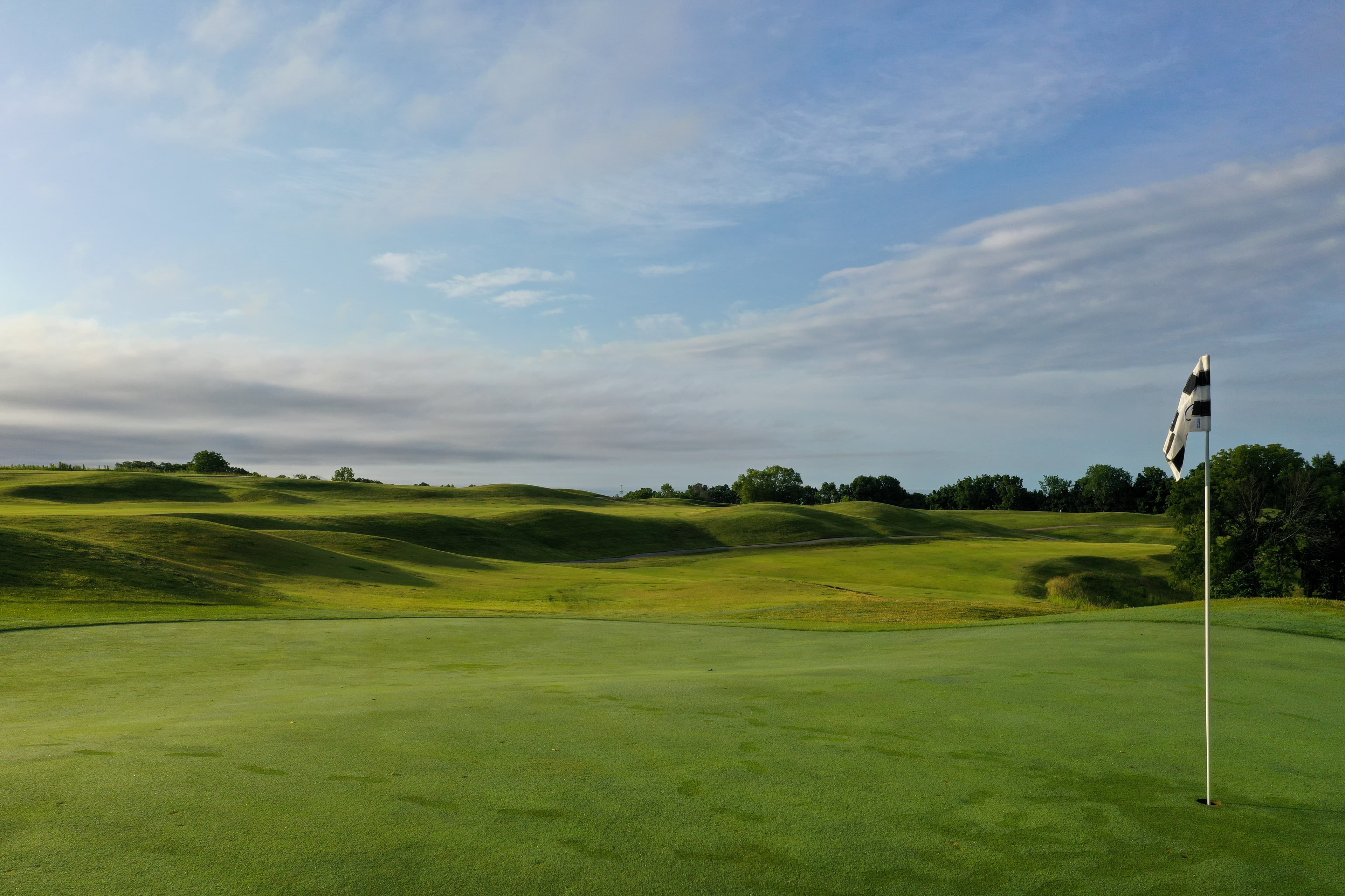 Eagle Knoll Golf Club - Image 1