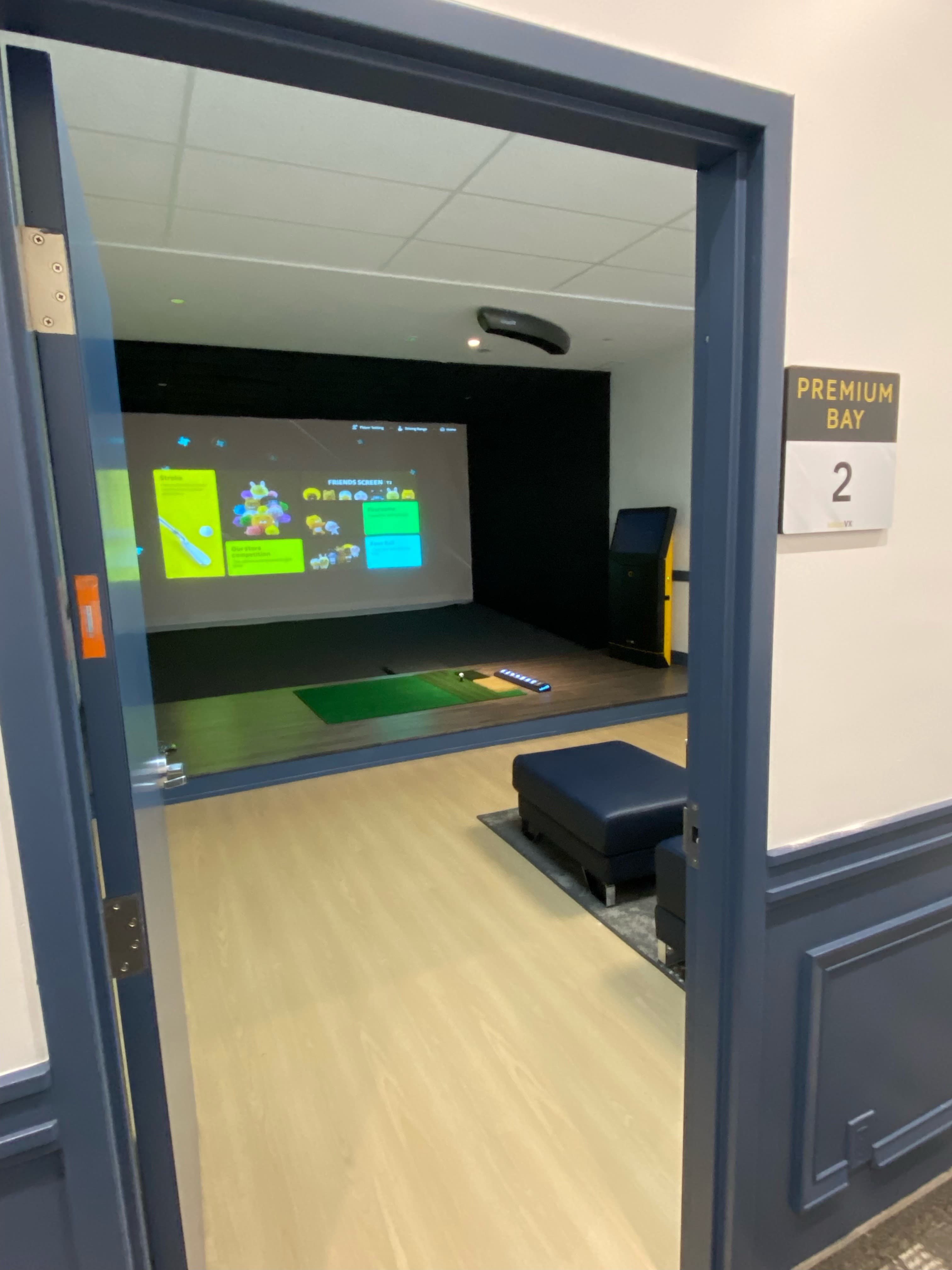 Buddy Plus - Indoor Golf Club - Image 3