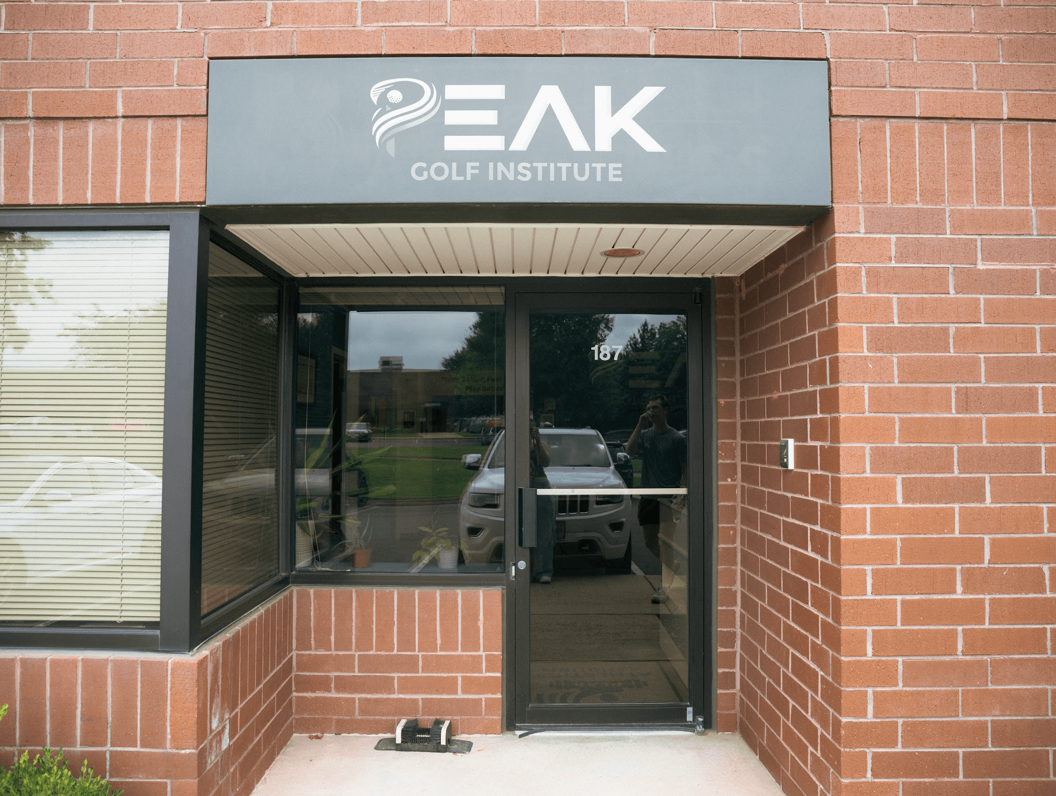 Peak Golf Institute - Image 2