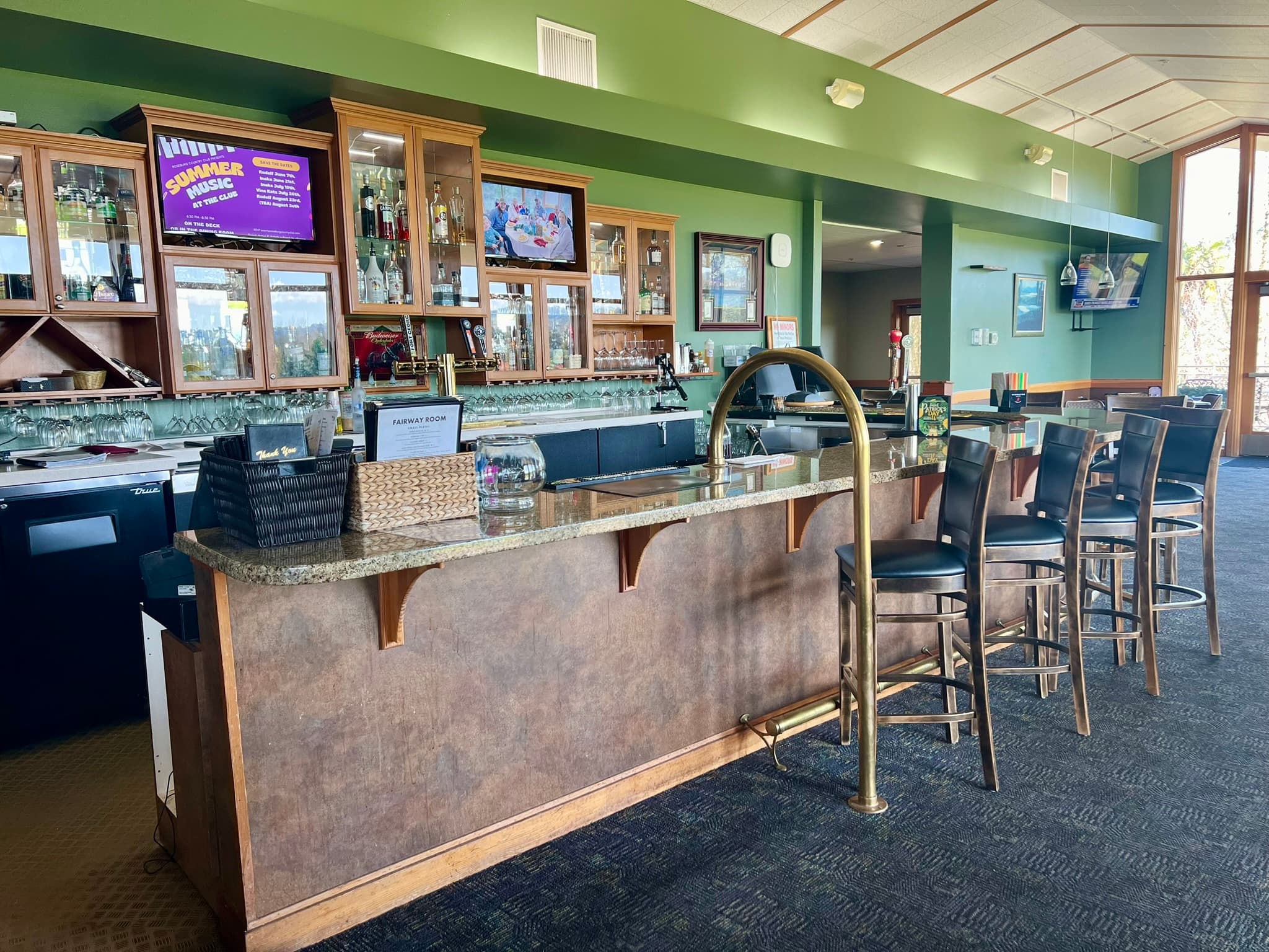 Roseburg Country Club - Image 10