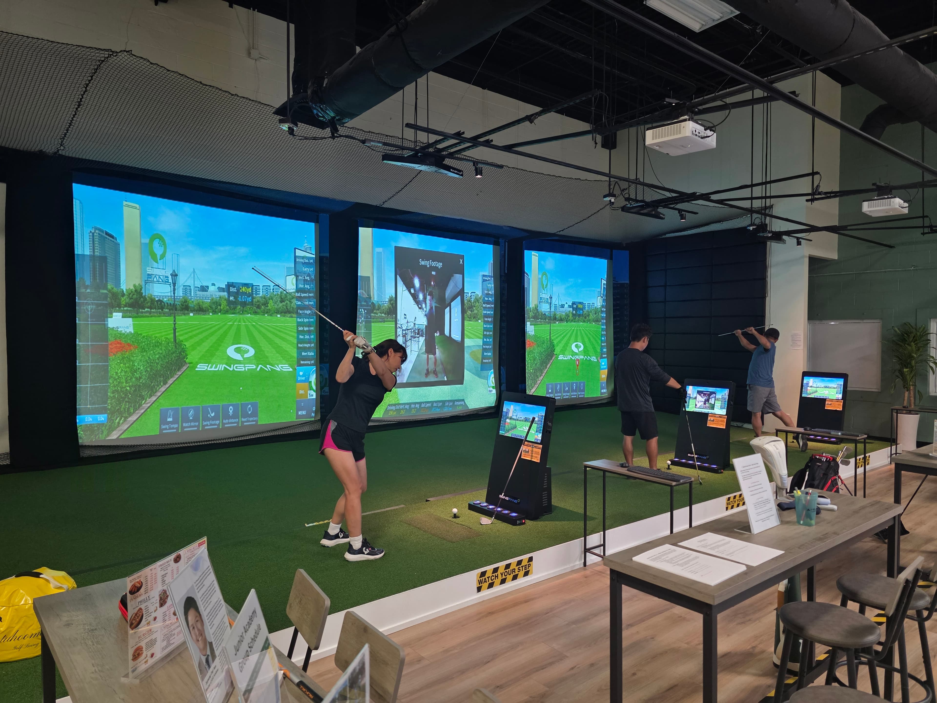 Buford Indoor Golf - Image 2