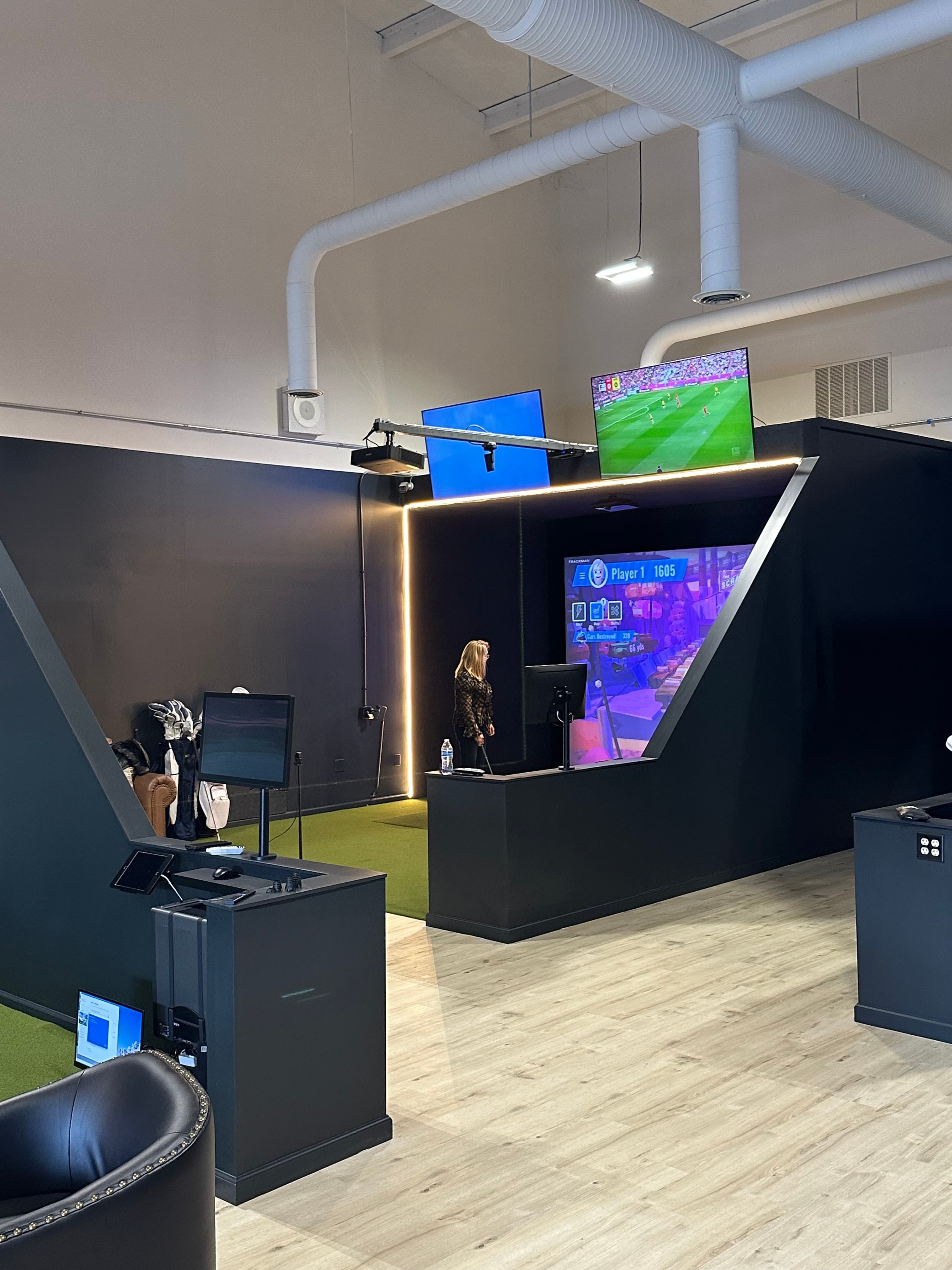 Ohio Golf Lounge - Image 4