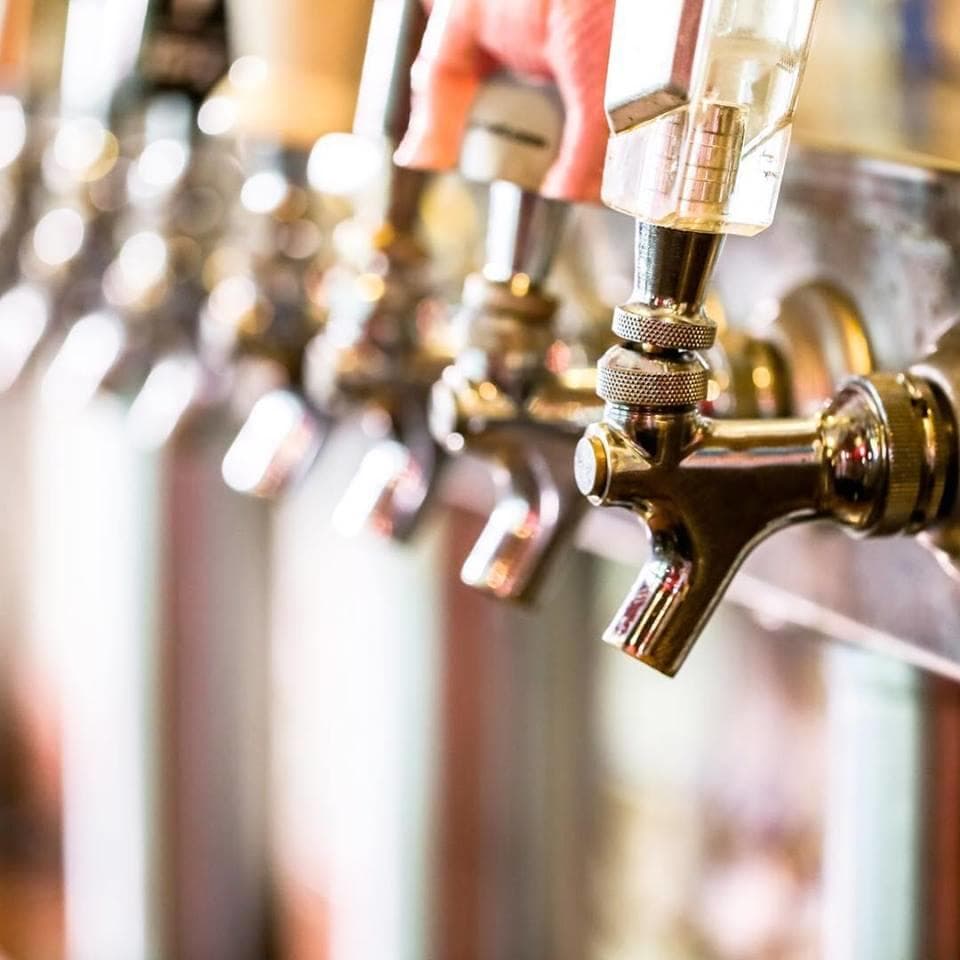 Yogi's Bar & Grill - Image 4