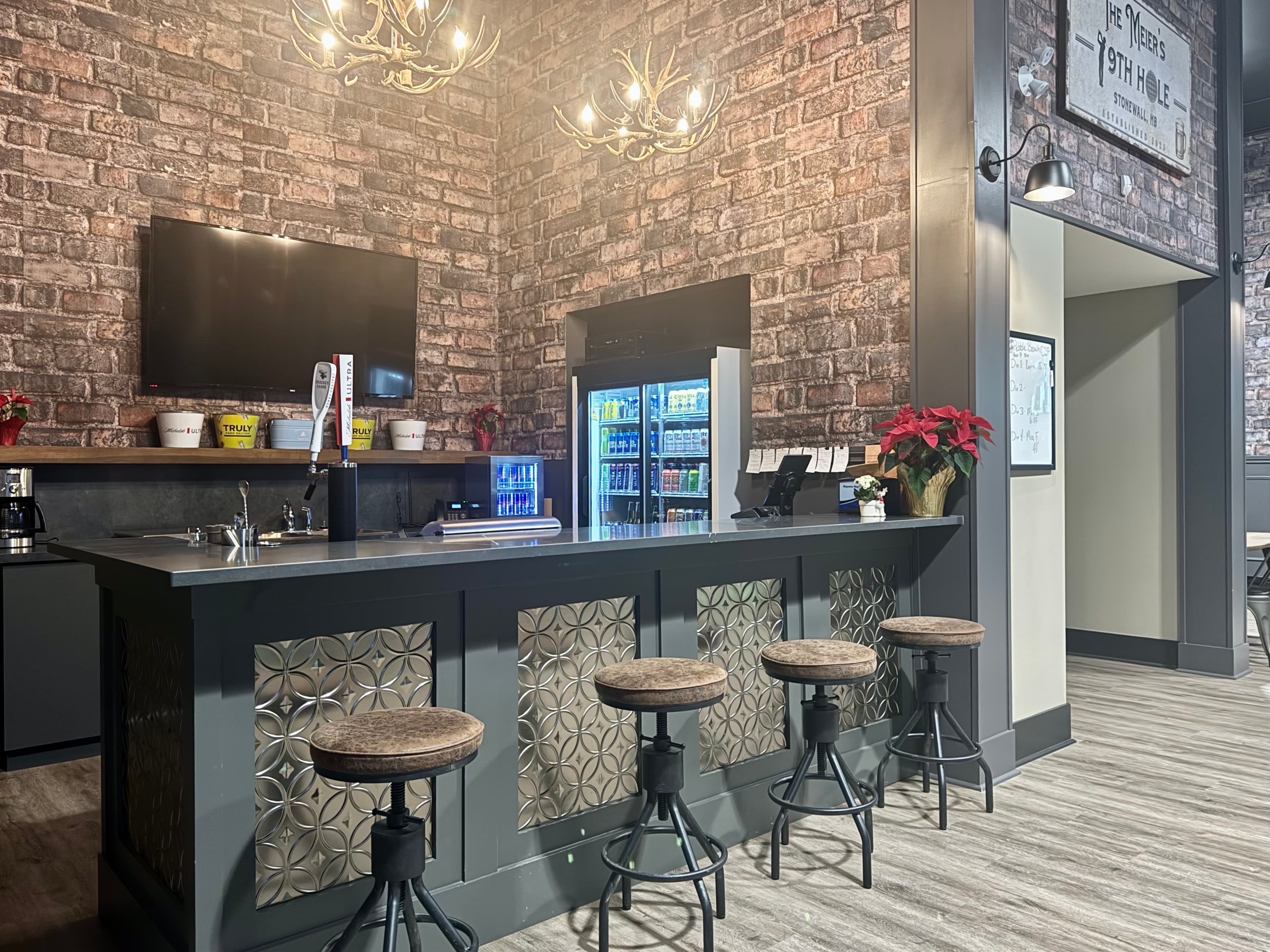 The 19th Hole - Image 3