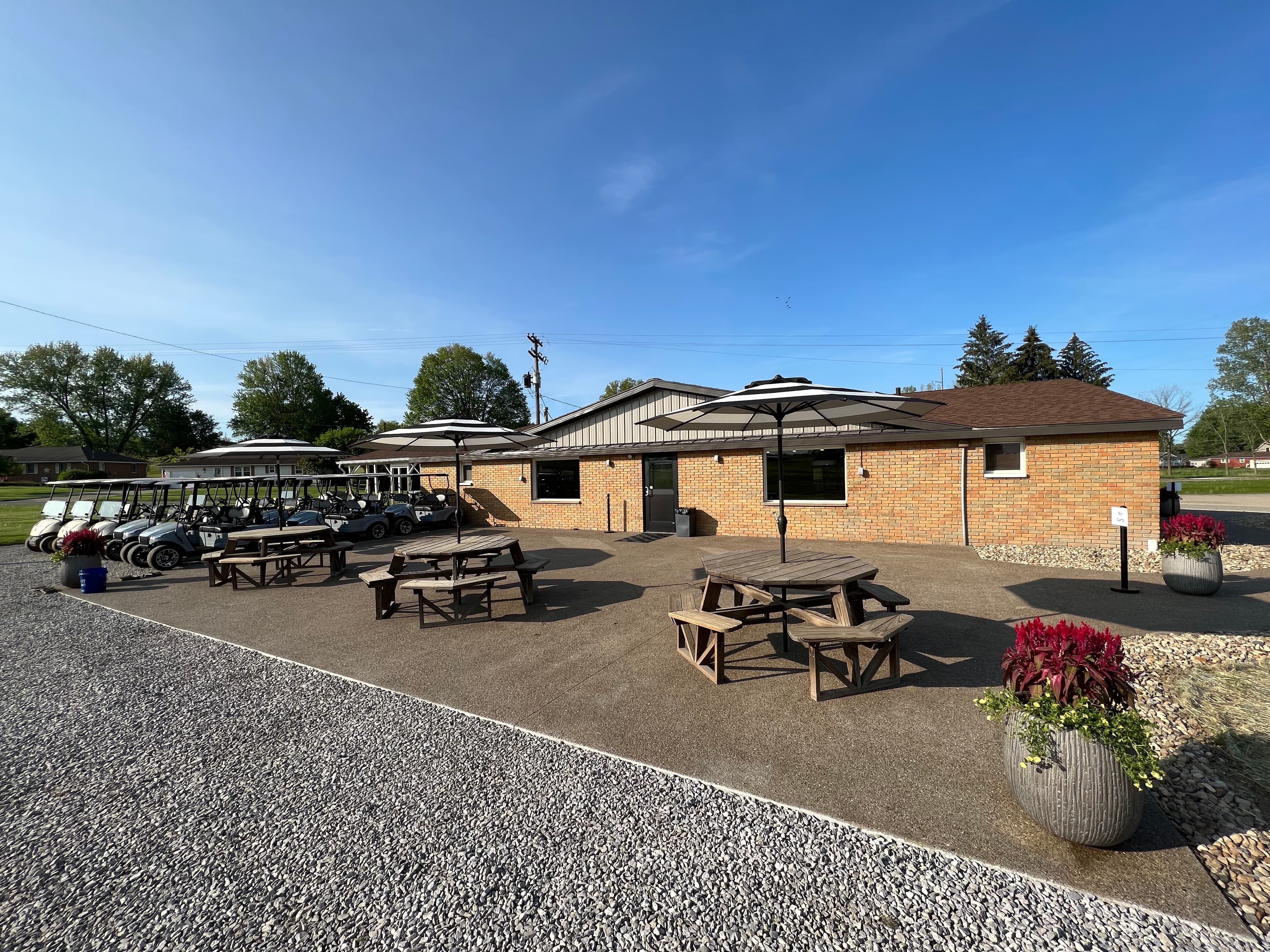 Vernon View Golf Course - Image 2