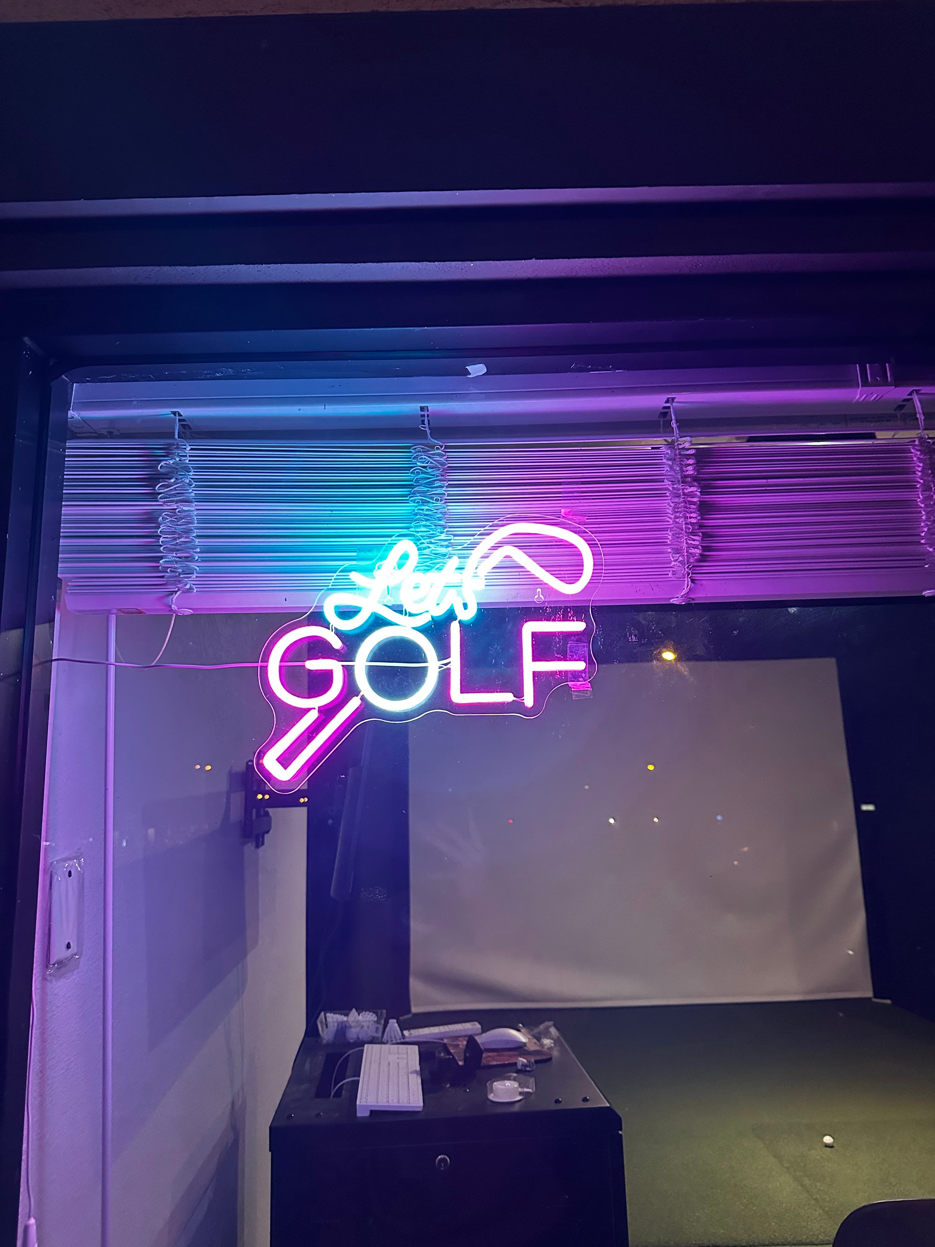 Canyon Lake Tee Box - Image 4