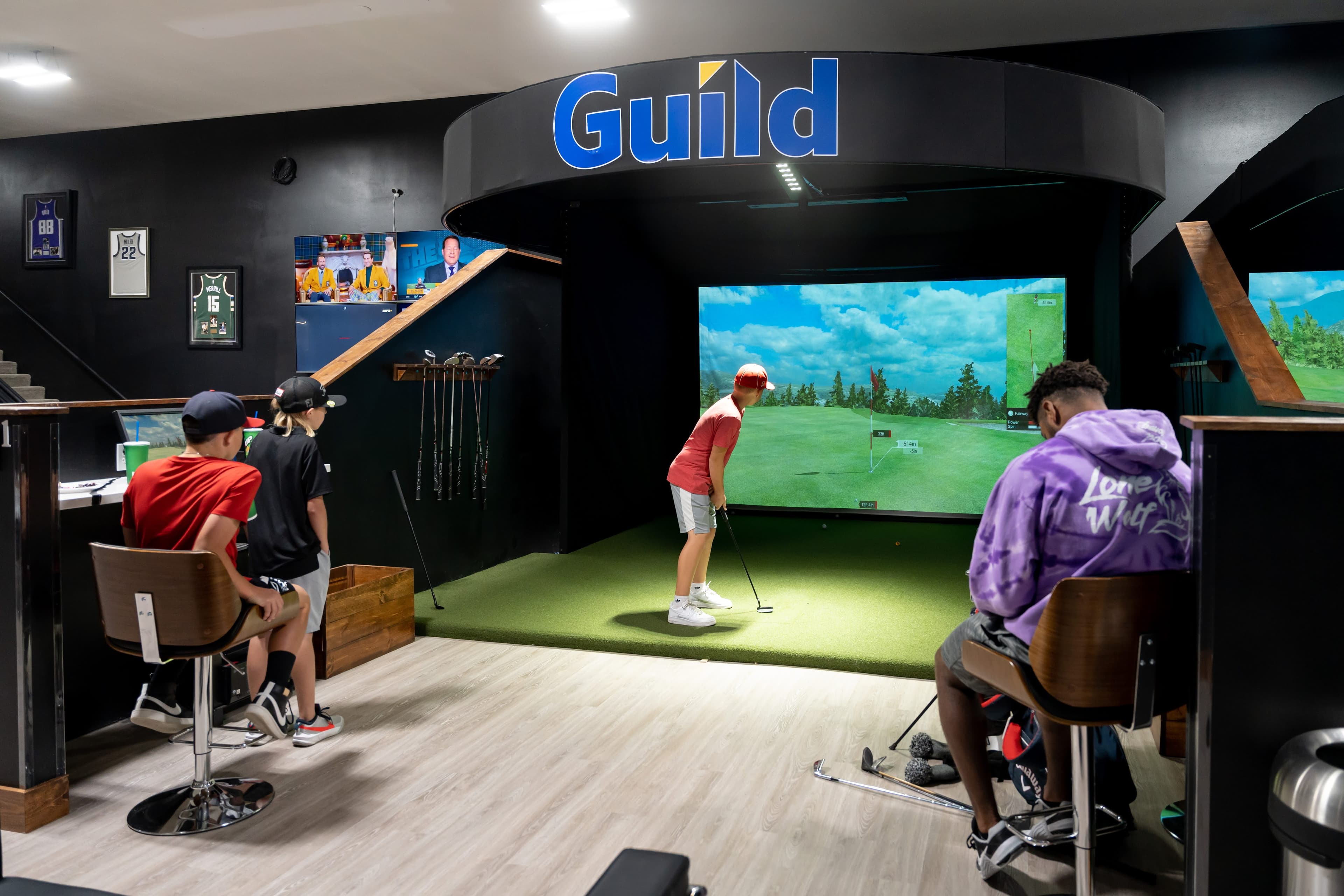 Indoor Golf Launch - Image 3