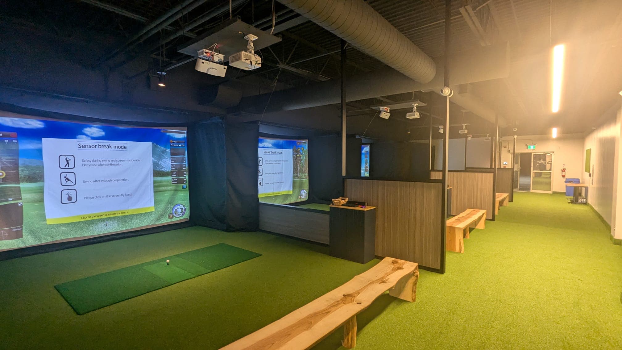 TARGET INDOOR GOLF - BELLEVILLE - Image 1