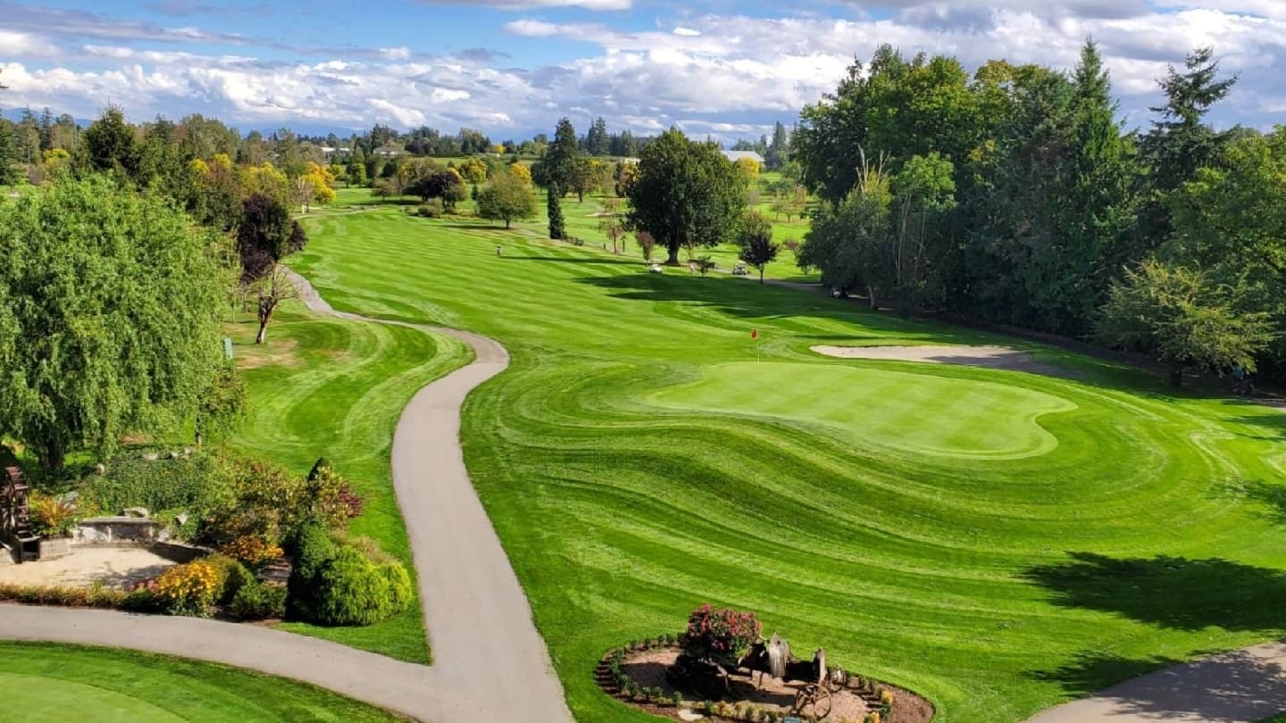 Poppy Estate Golf Course - Image 1