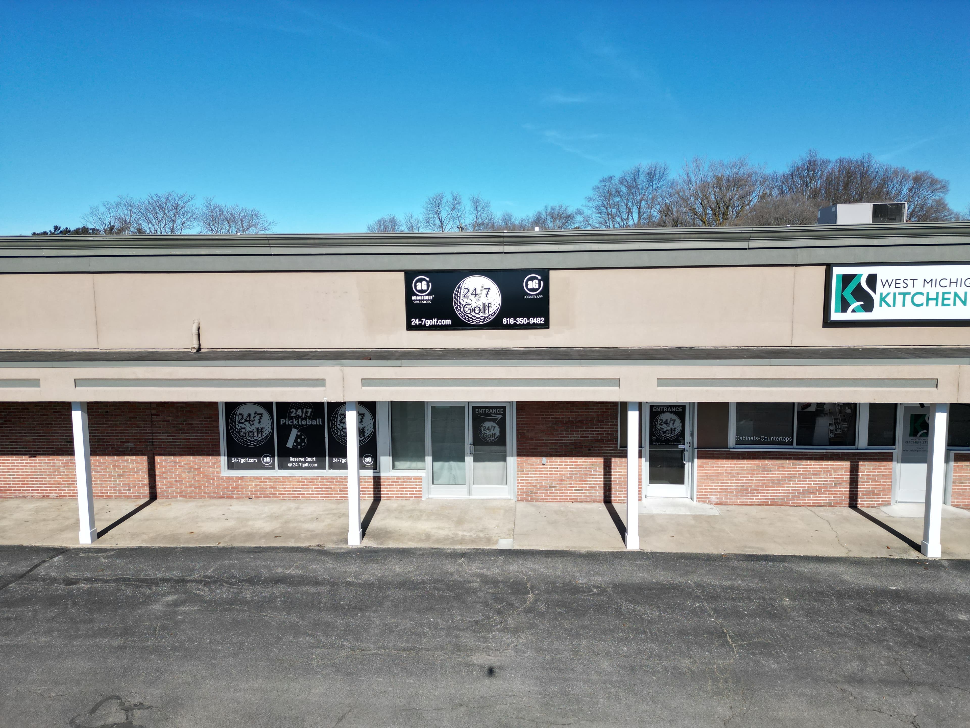 24/7 Golf - Ludington - Image 2