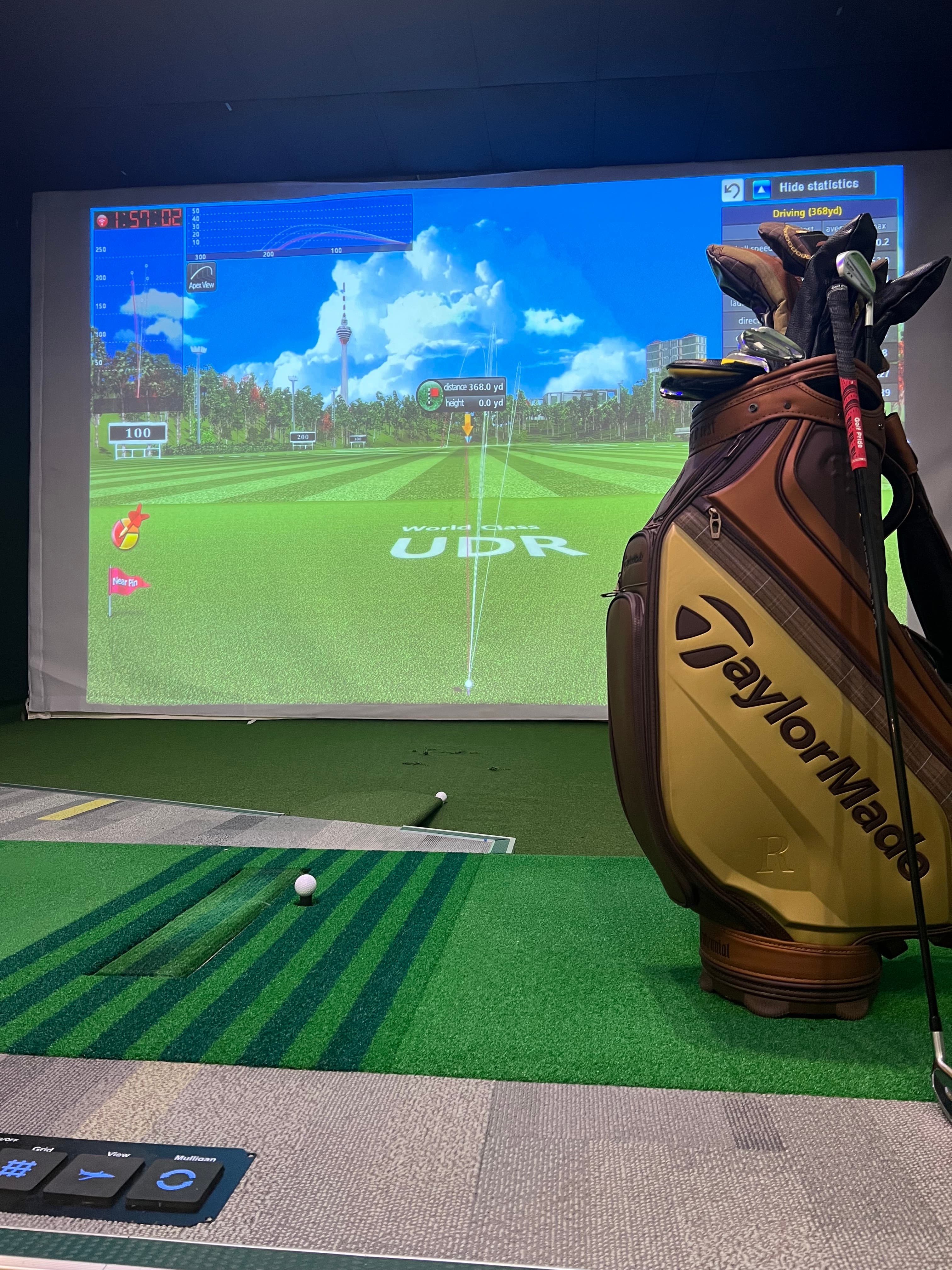 Virtual Tee Up Indoor Golf - Image 8