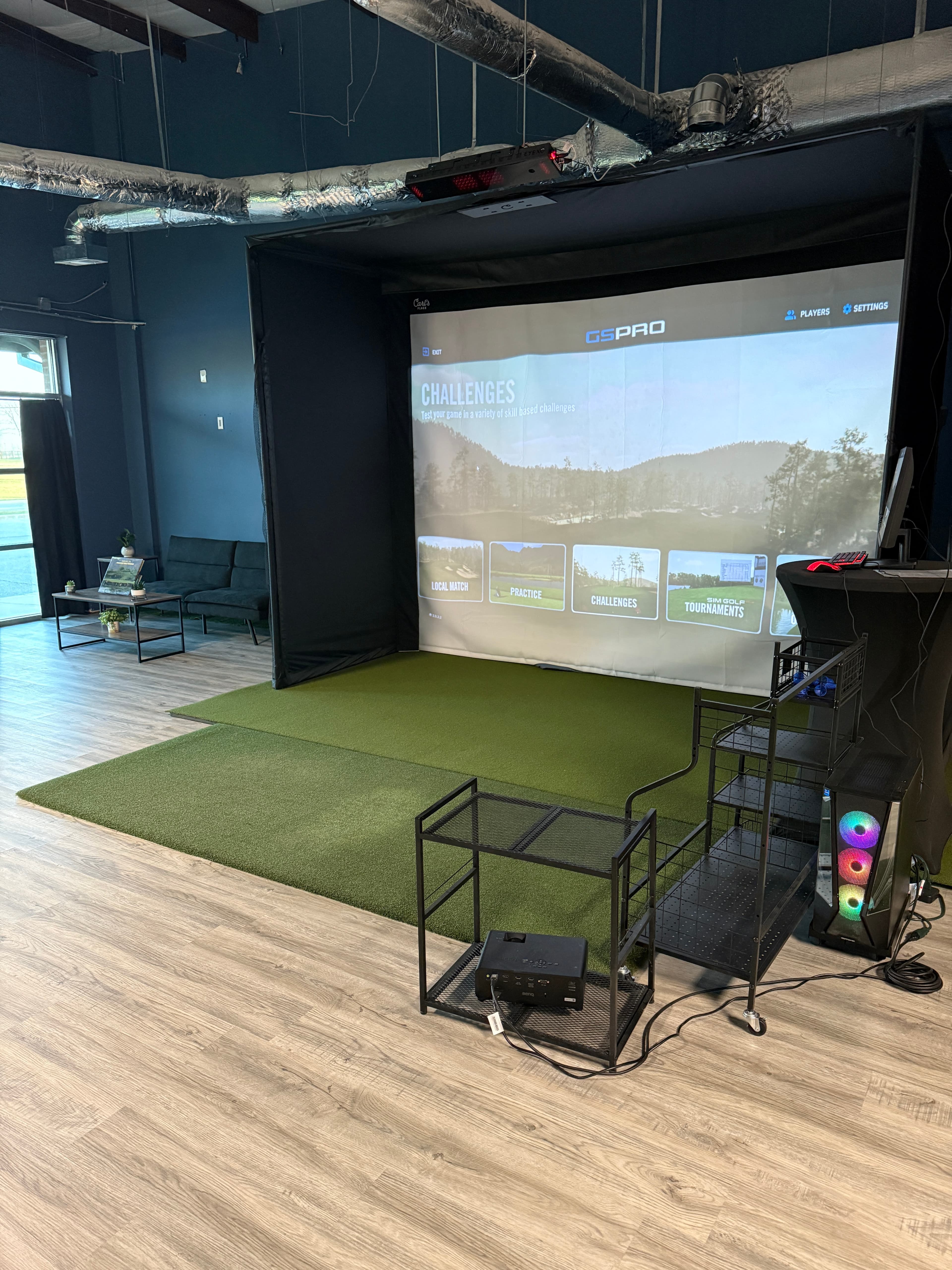 Hit 'Em Straight Indoor Golf - Image 2