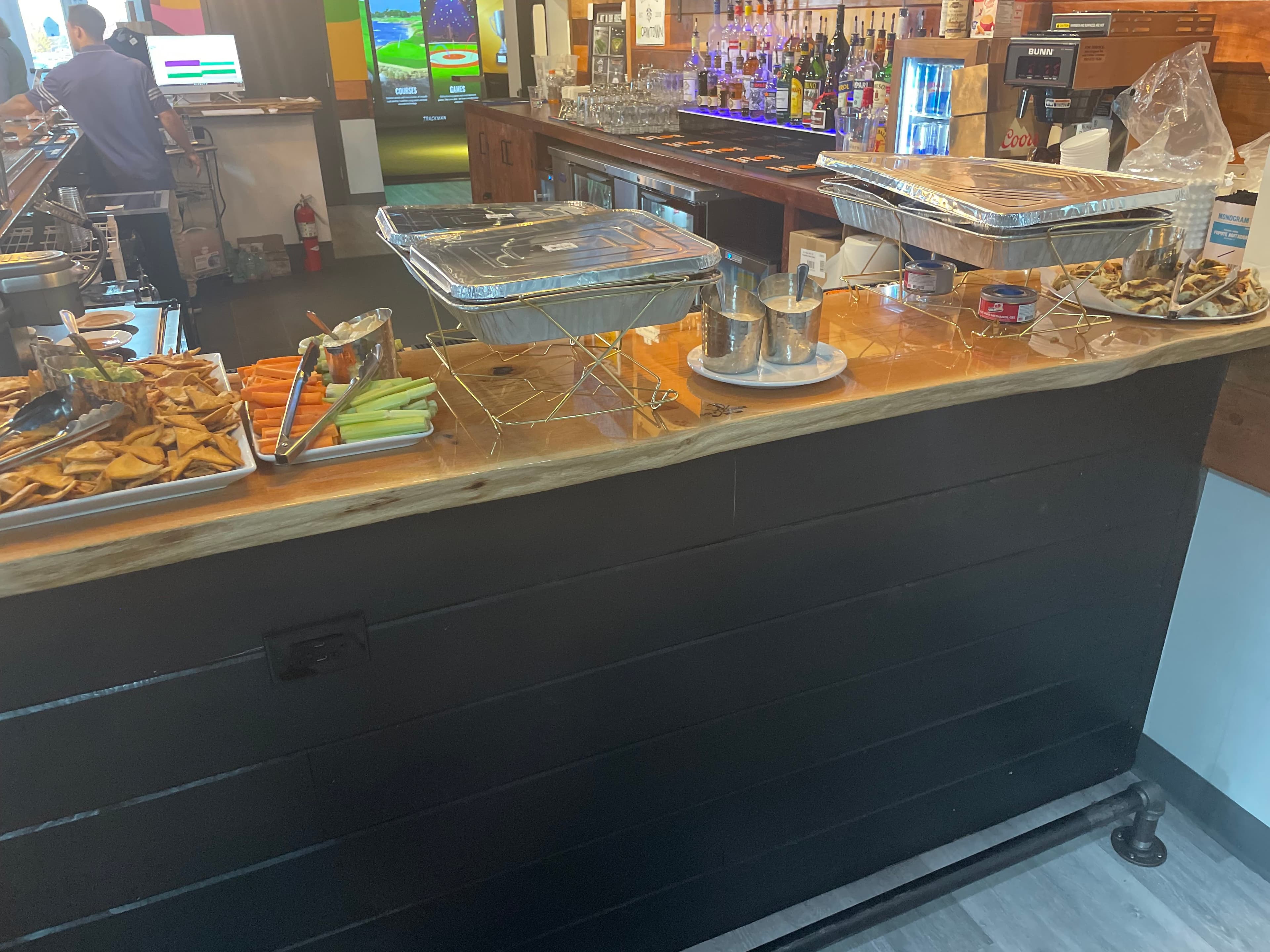 Golf Lounge 18 - Image 9