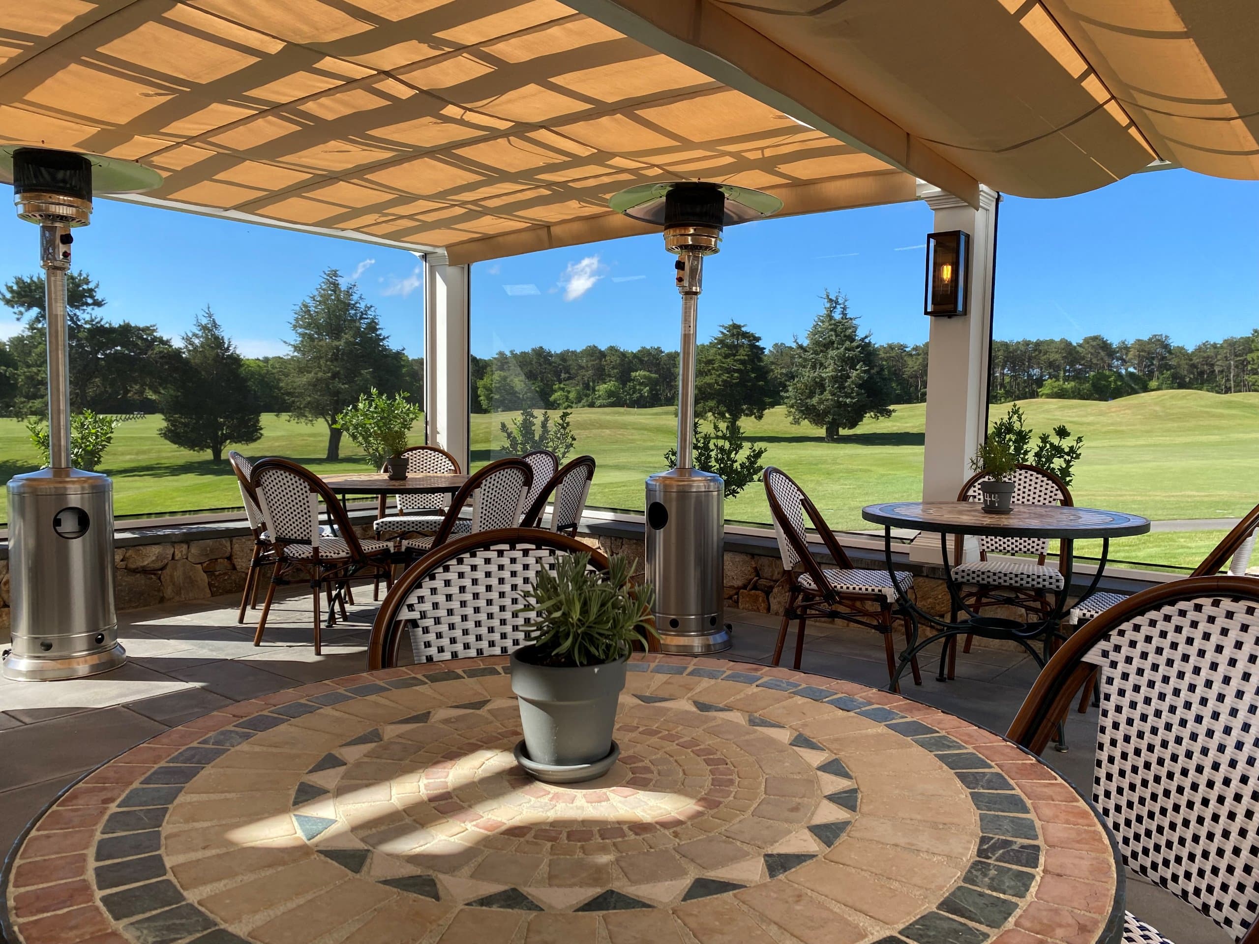 Farm Neck Cafe - Image 1