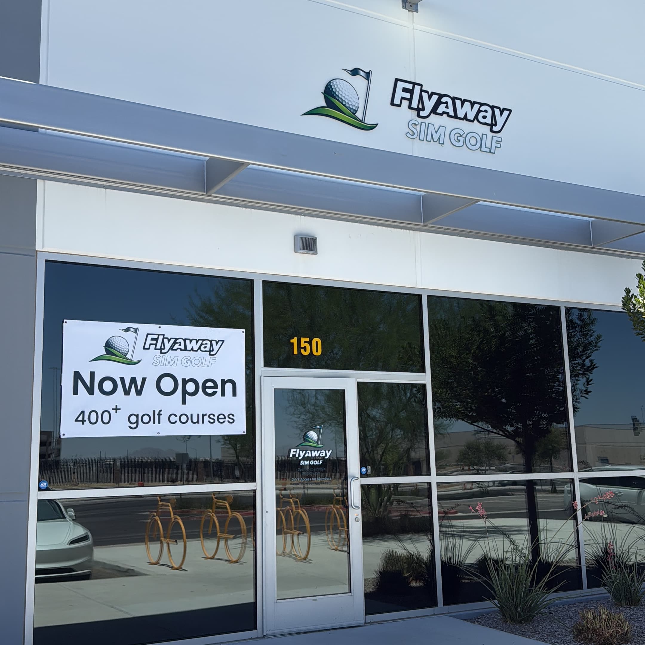 Flyaway Sim Golf - Image 1