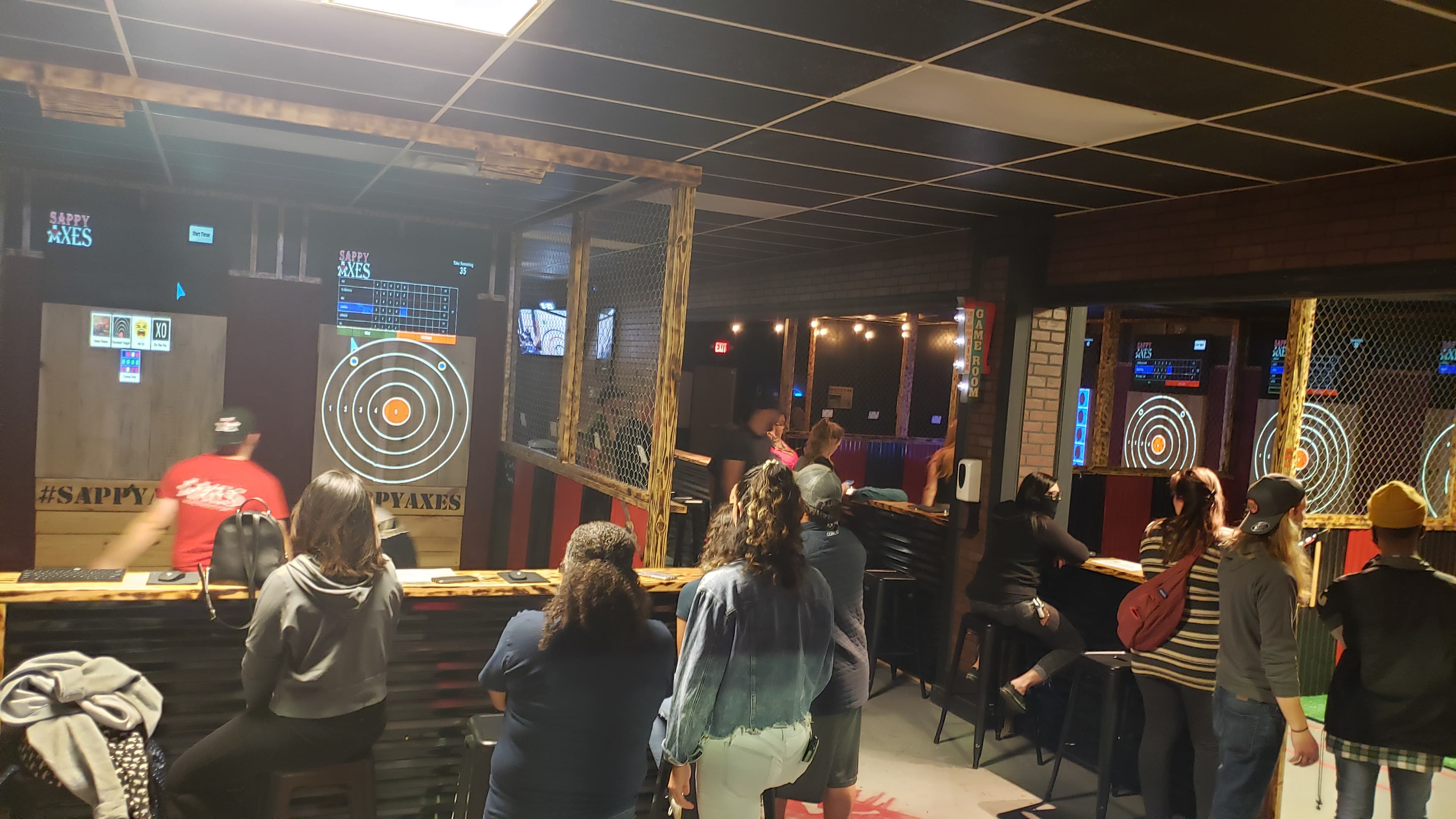 Sappy Axes - Axe Throwing and Indoor Golf - Image 8